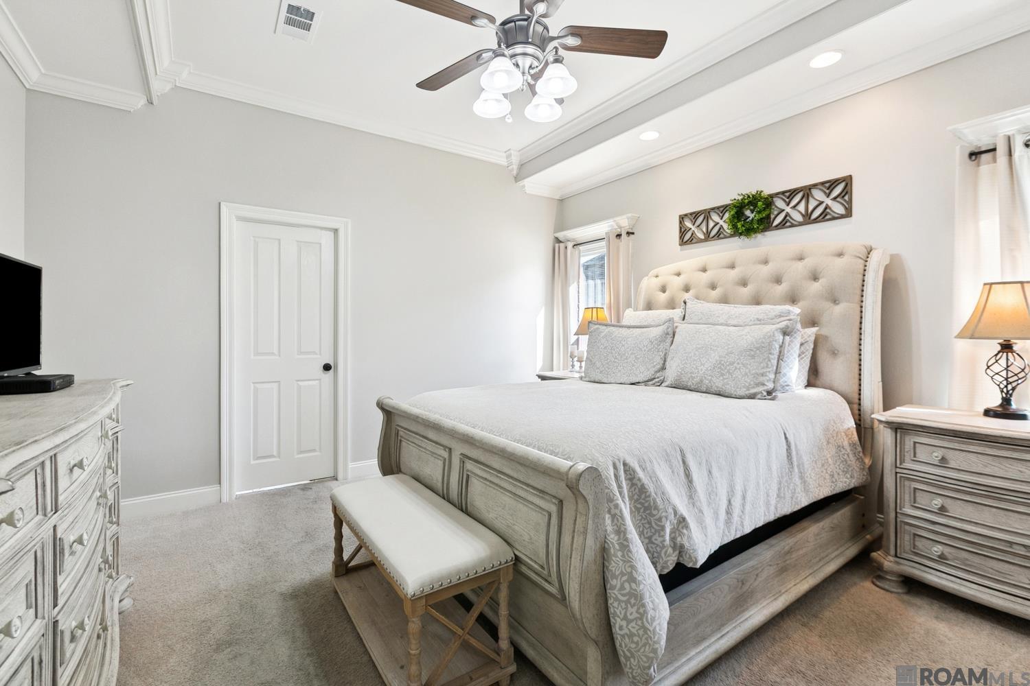 13102 Oak Knoll Dr