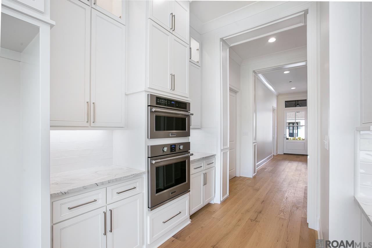 437 Glenthorne Dr