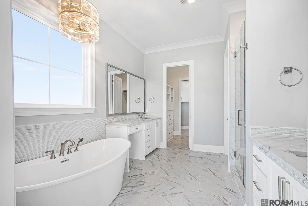 437 Glenthorne Dr