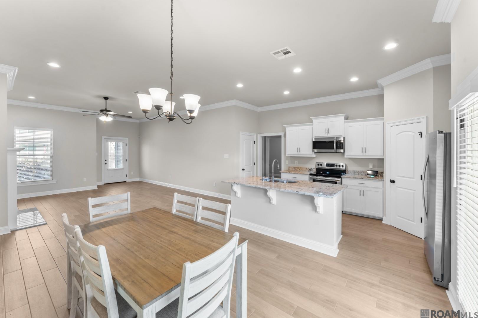 40205 Maddie Dr