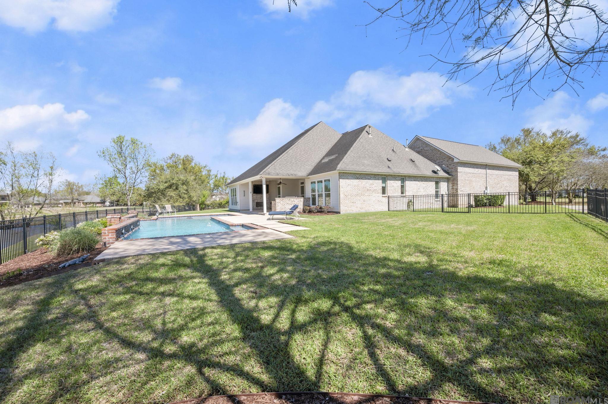 40246 Dove Estates Ct