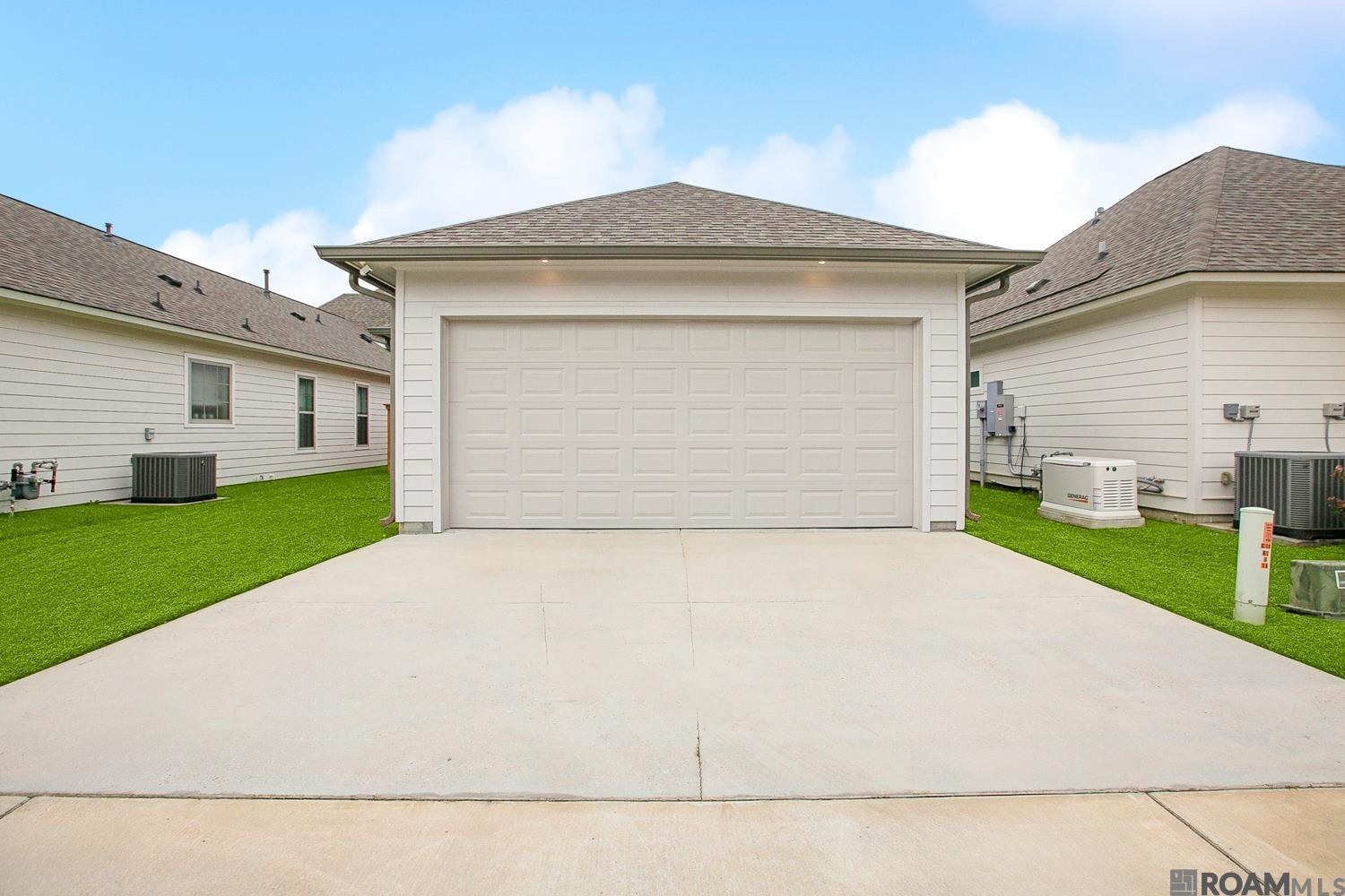4944 Crestfield Way