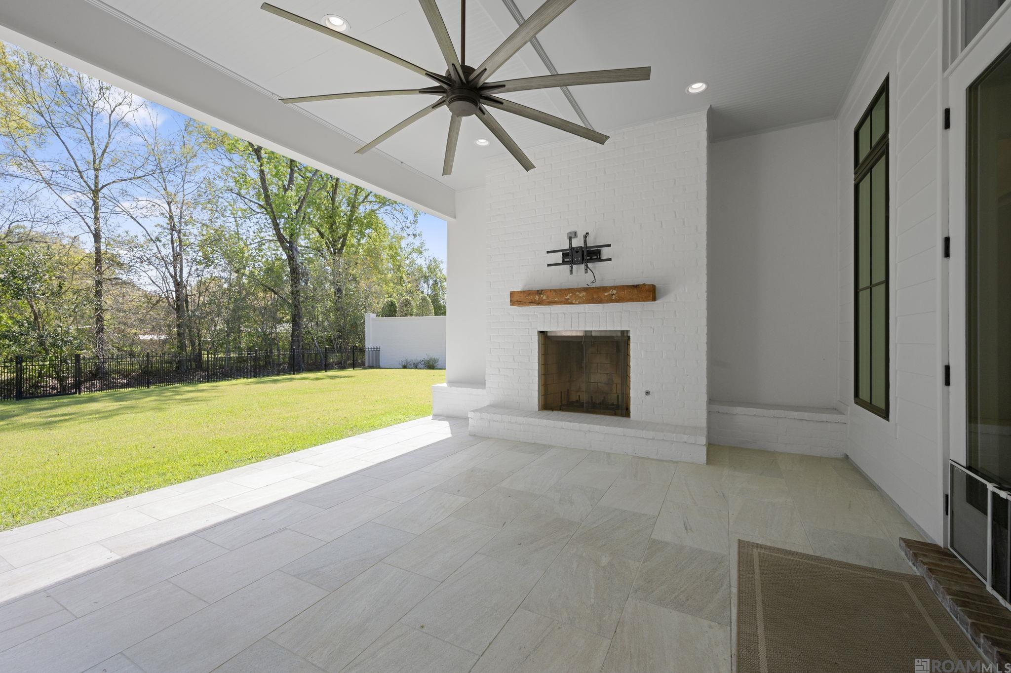 4853 Inniswold Oaks Dr