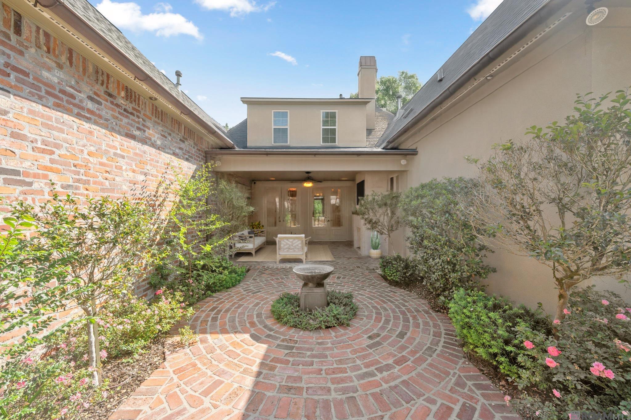 15236 Campanile Ct