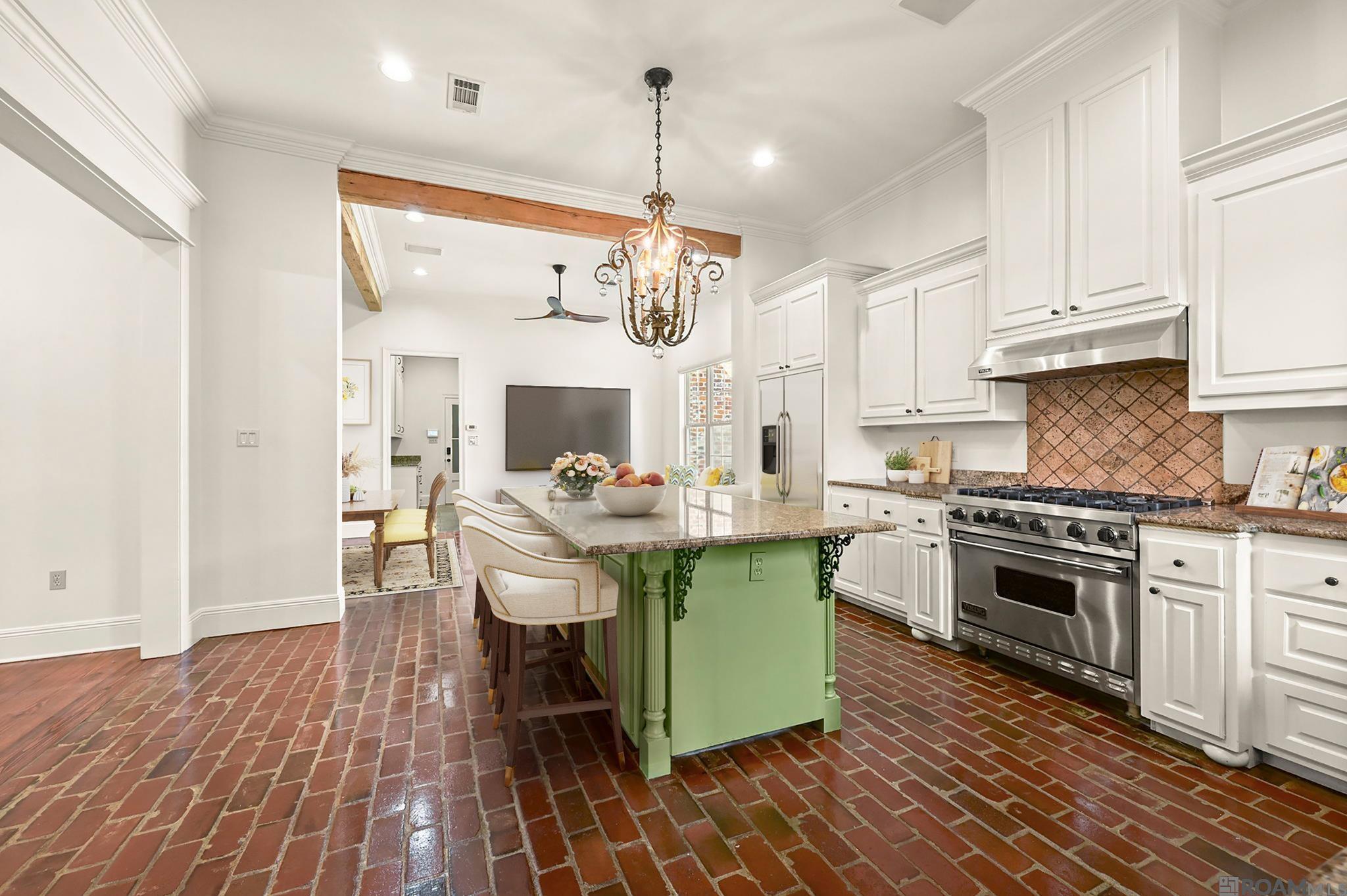 15236 Campanile Ct
