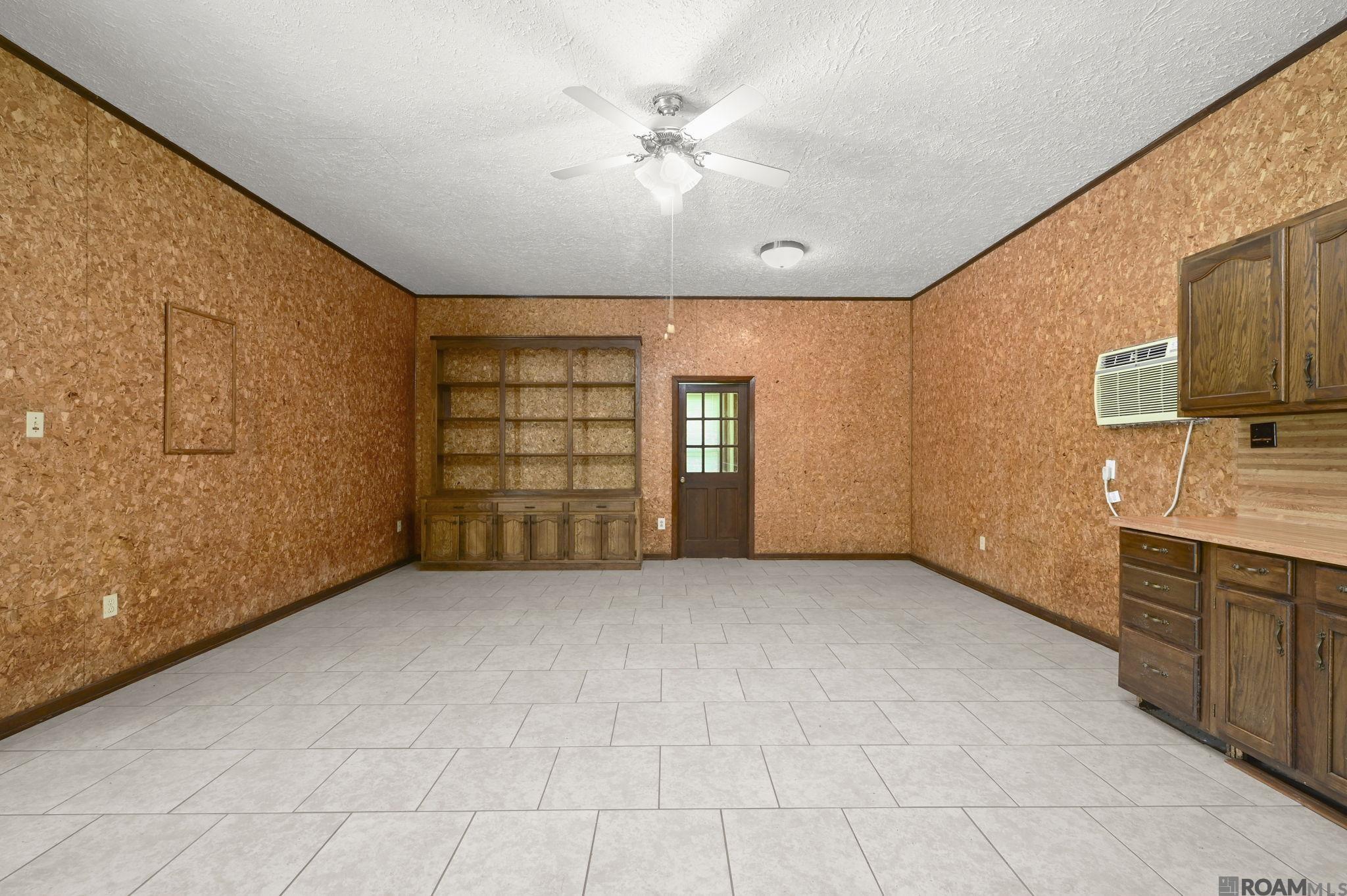11116 Suncrest Ave