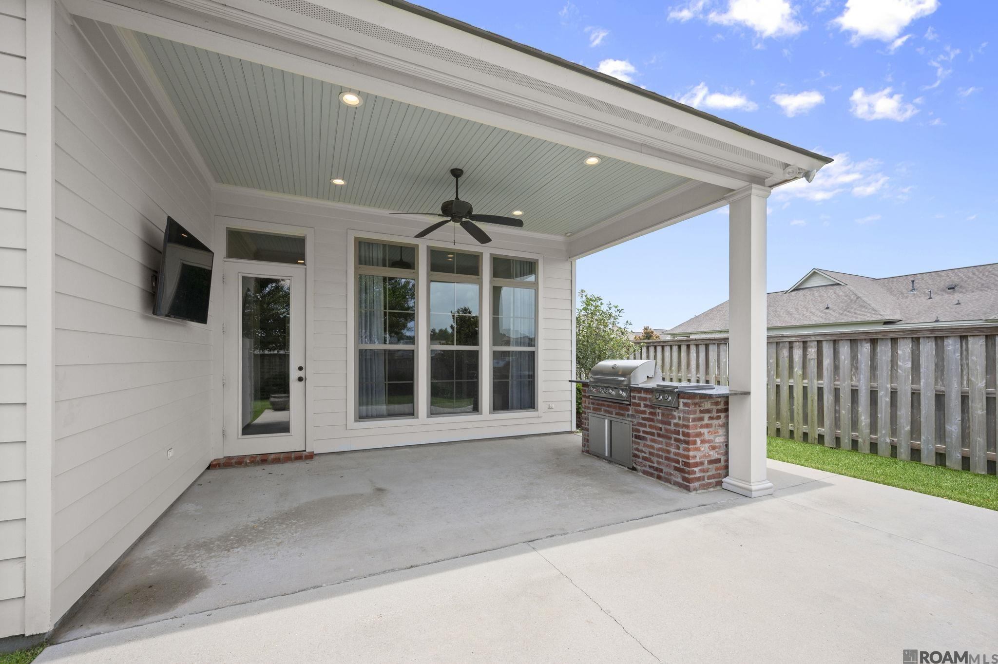 603 Glenthorne Dr