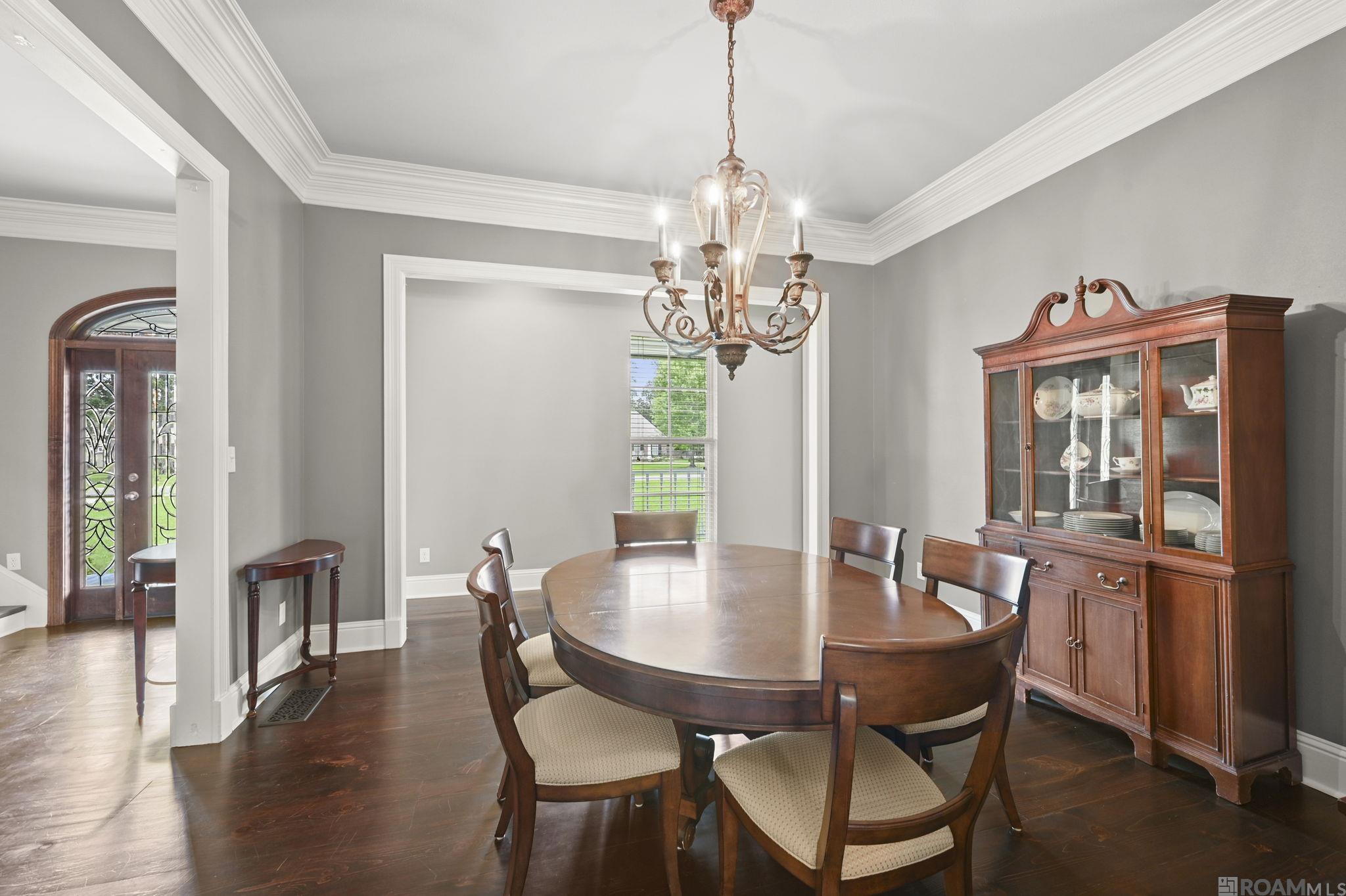 6323 Oak Cluster Dr
