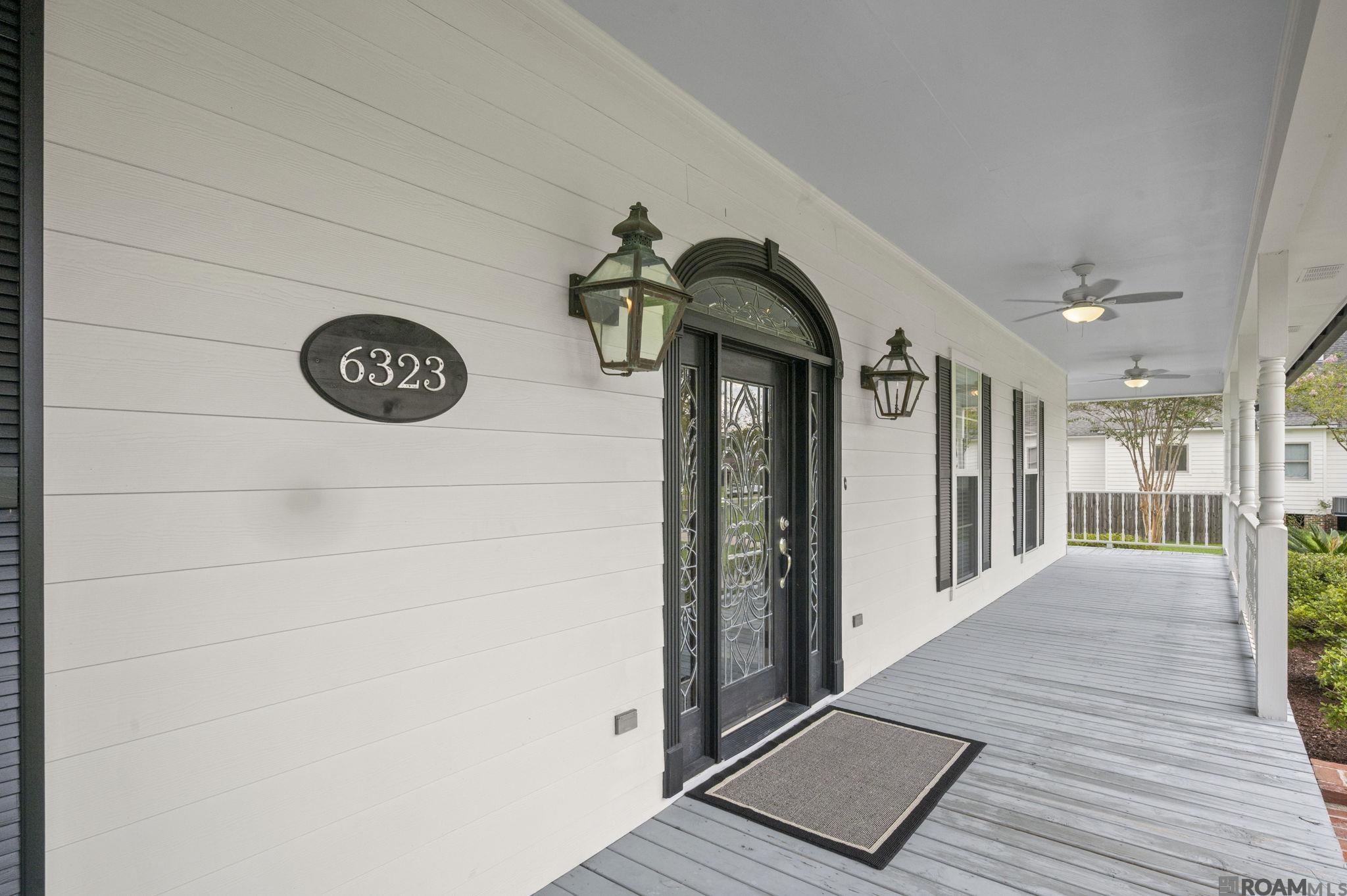 6323 Oak Cluster Dr