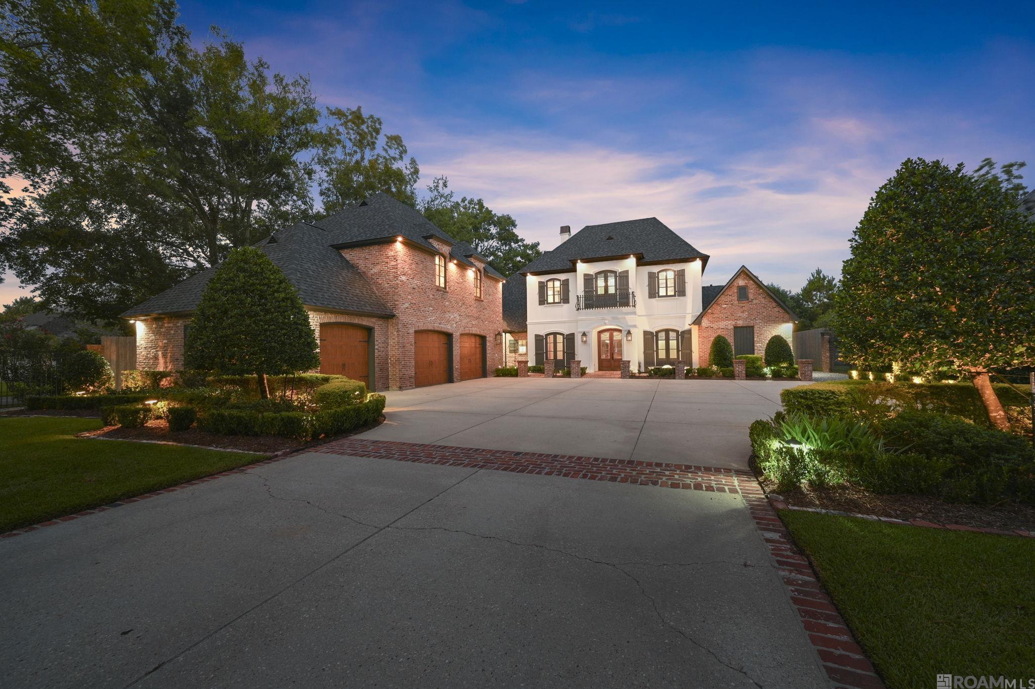 4505 Bluebonnet Rd