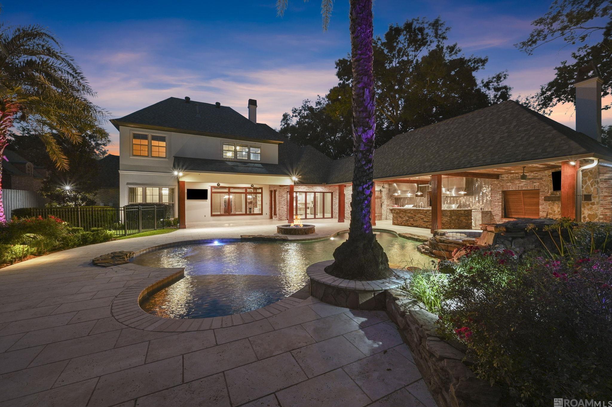 4505 Bluebonnet Rd