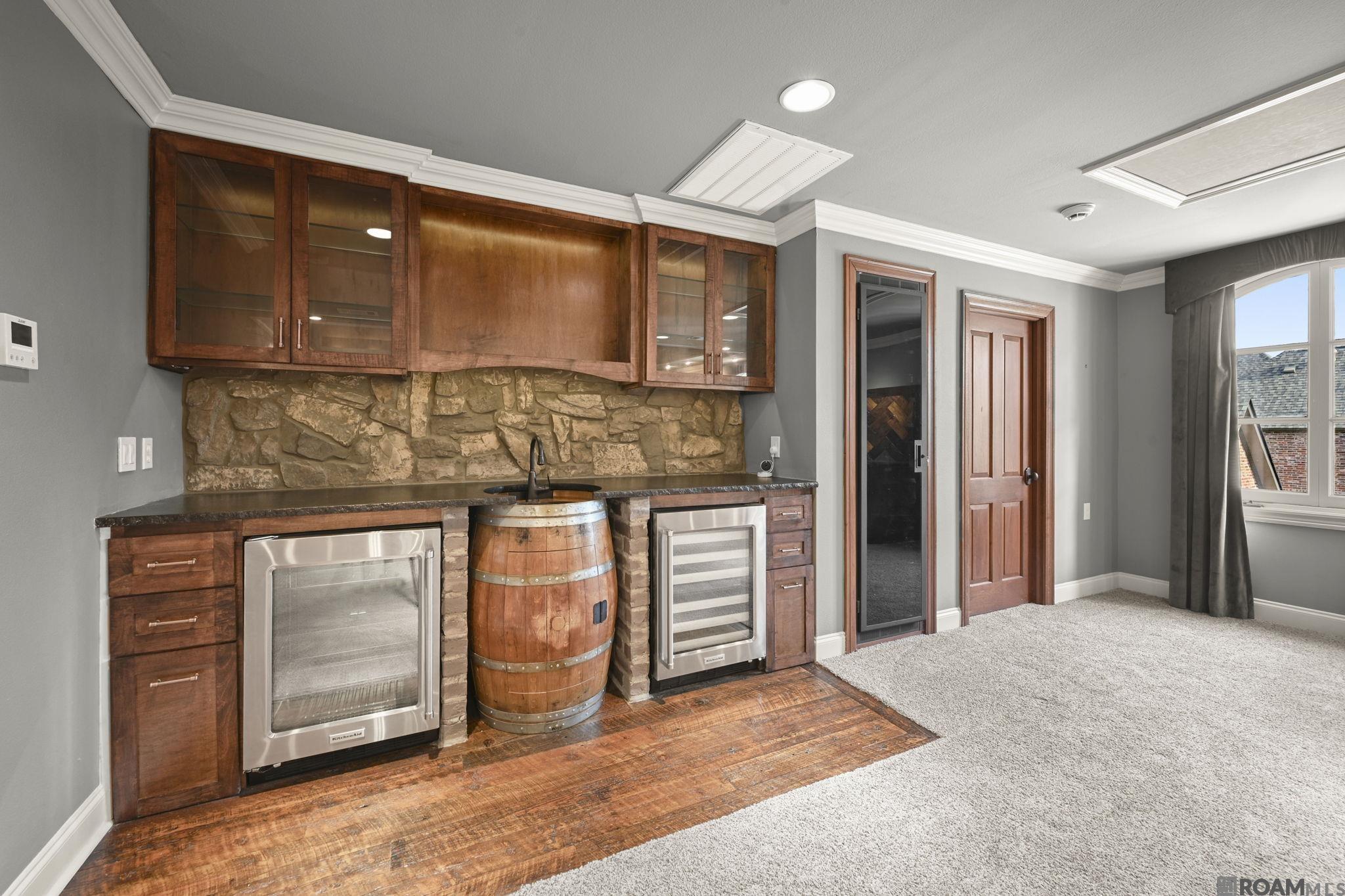 4505 Bluebonnet Rd