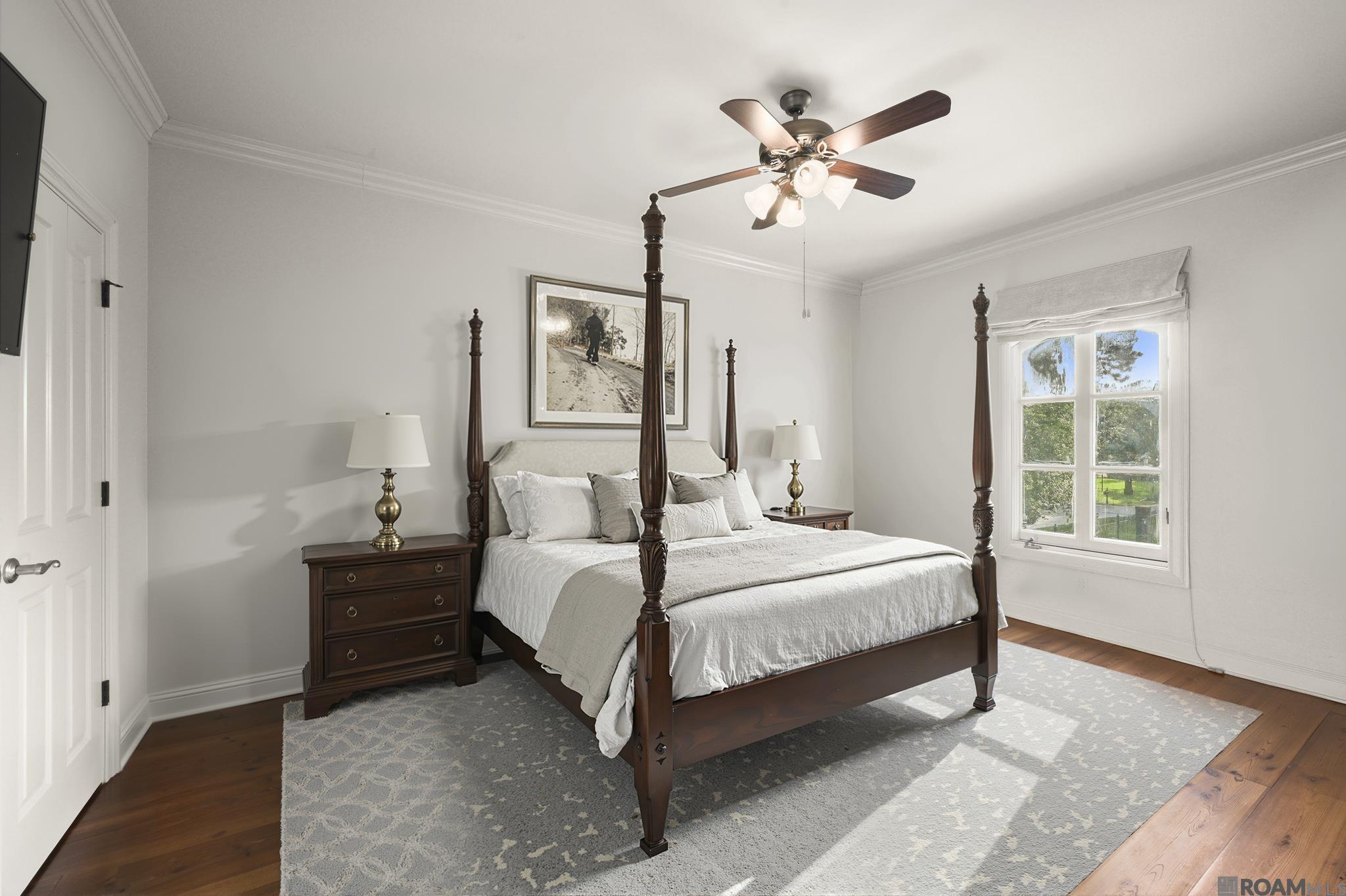 4505 Bluebonnet Rd