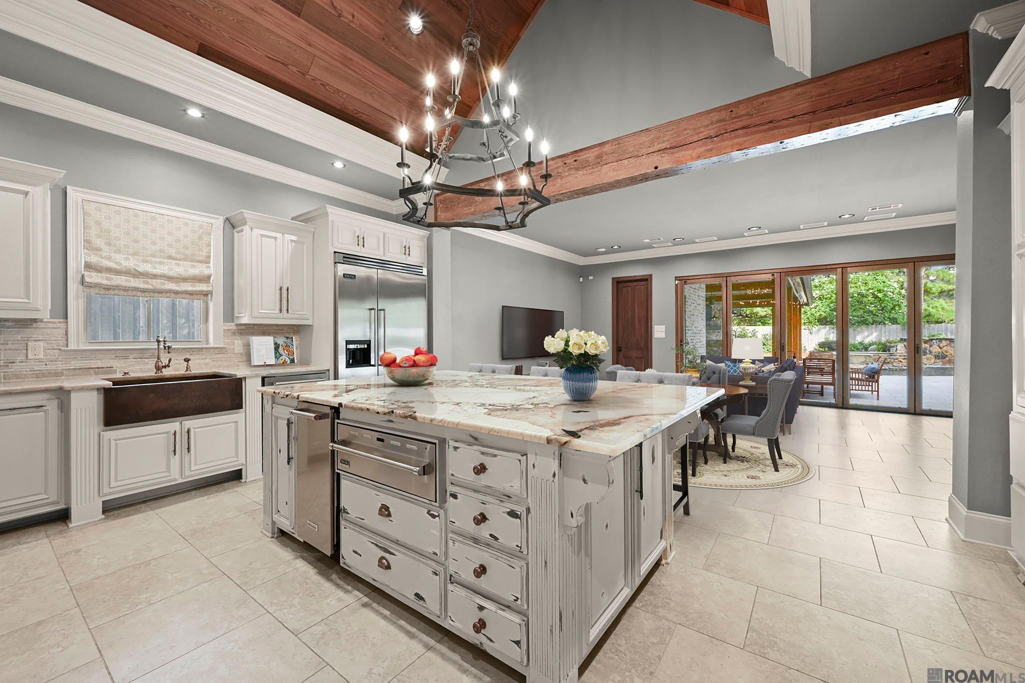 4505 Bluebonnet Rd