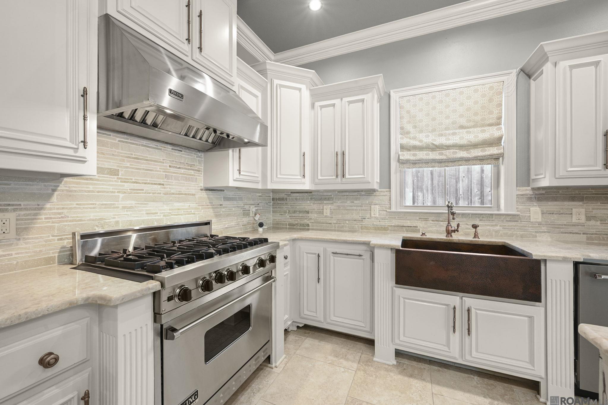 4505 Bluebonnet Rd