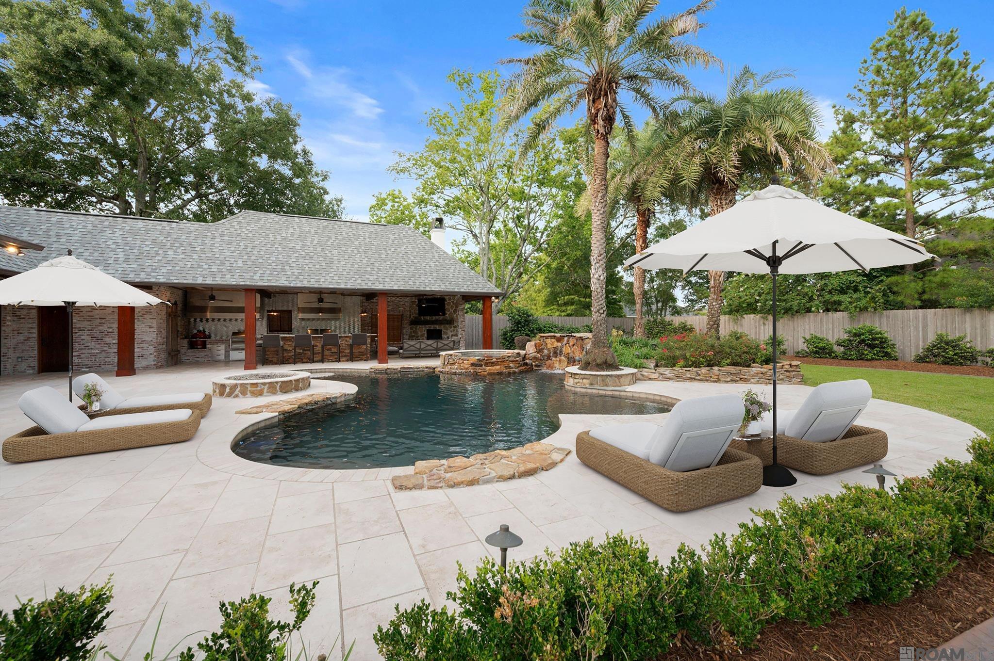 4505 Bluebonnet Rd