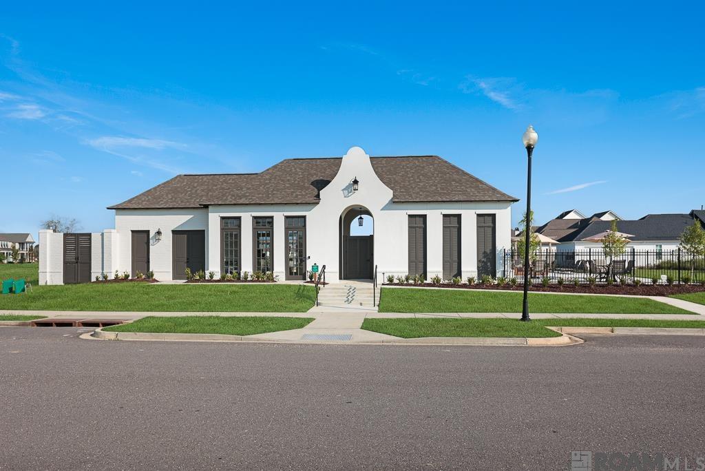 556 Glenthorne Dr