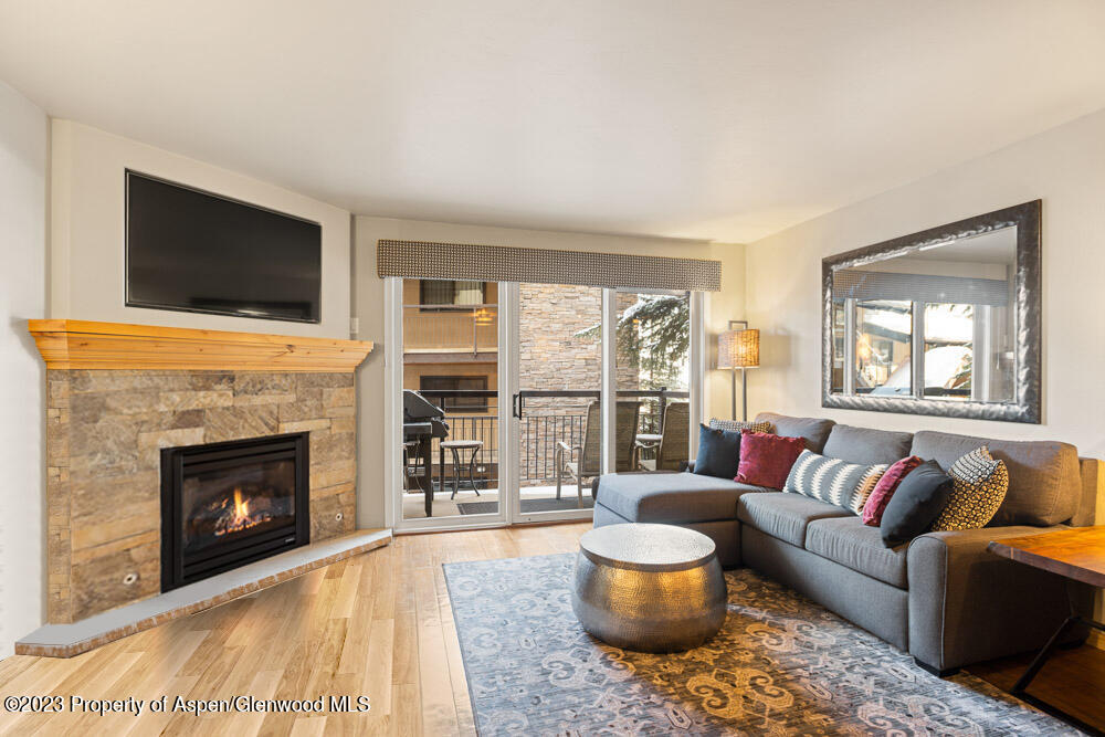 400 Wood Road Unit: 2113H