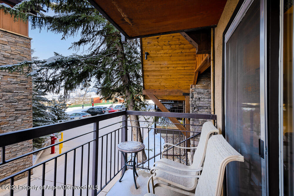 400 Wood Road Unit: 2113H