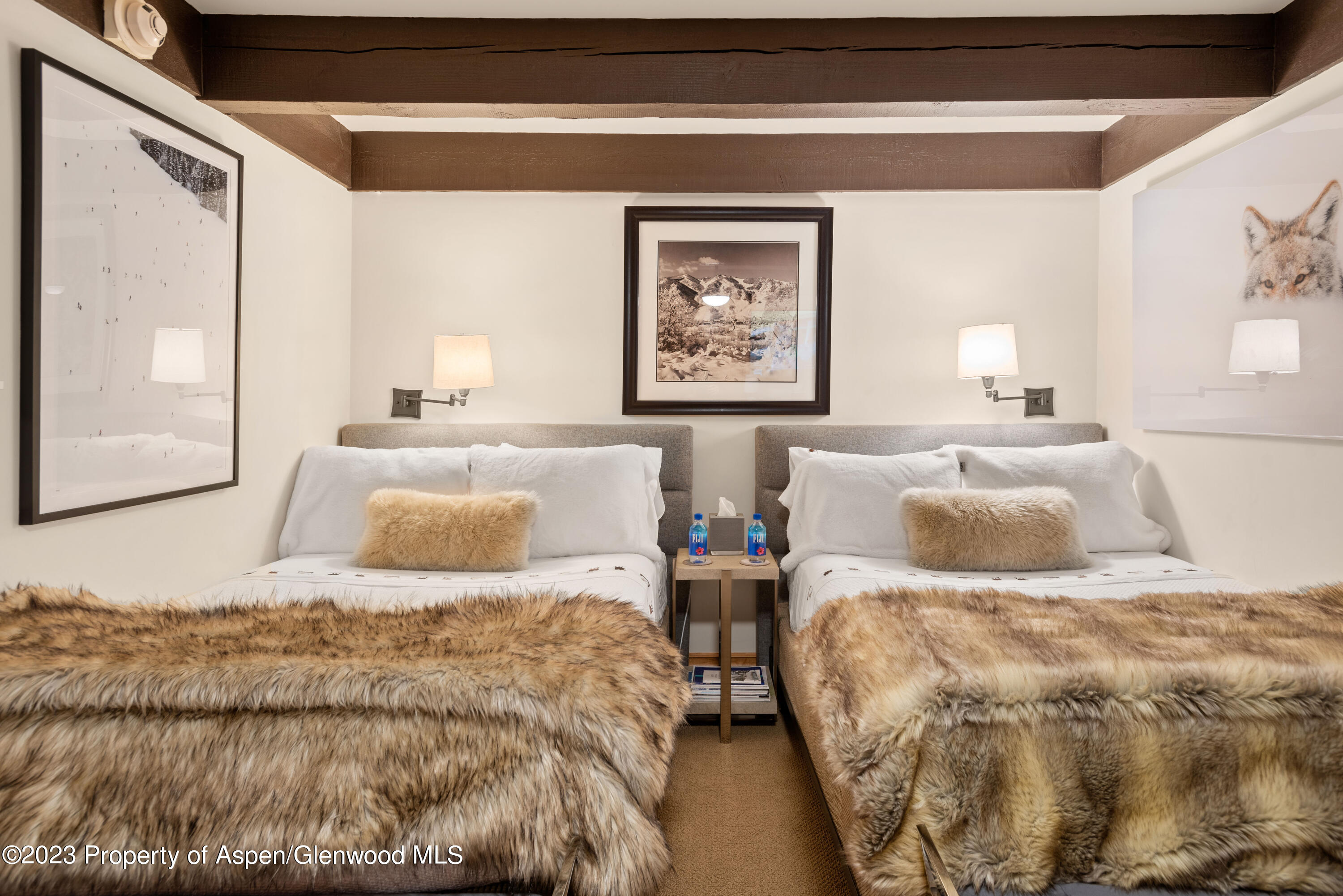 1034 E Cooper Avenue Unit: 4A