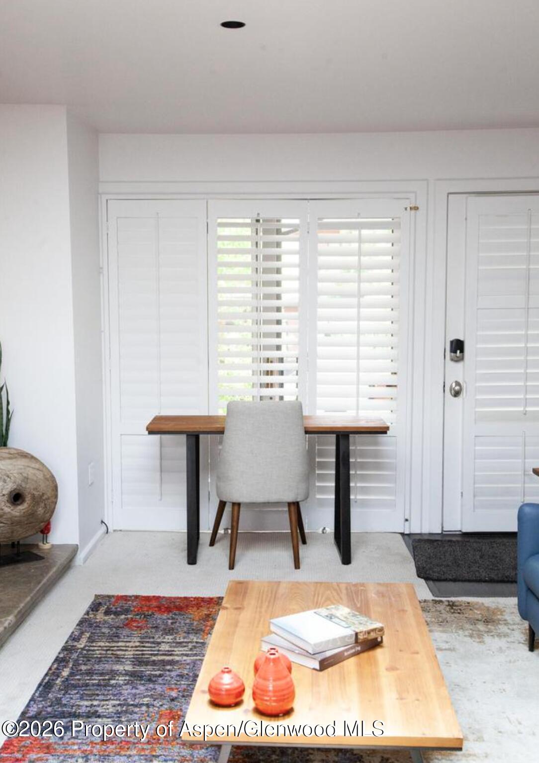 210 E Cooper Avenue 3-E