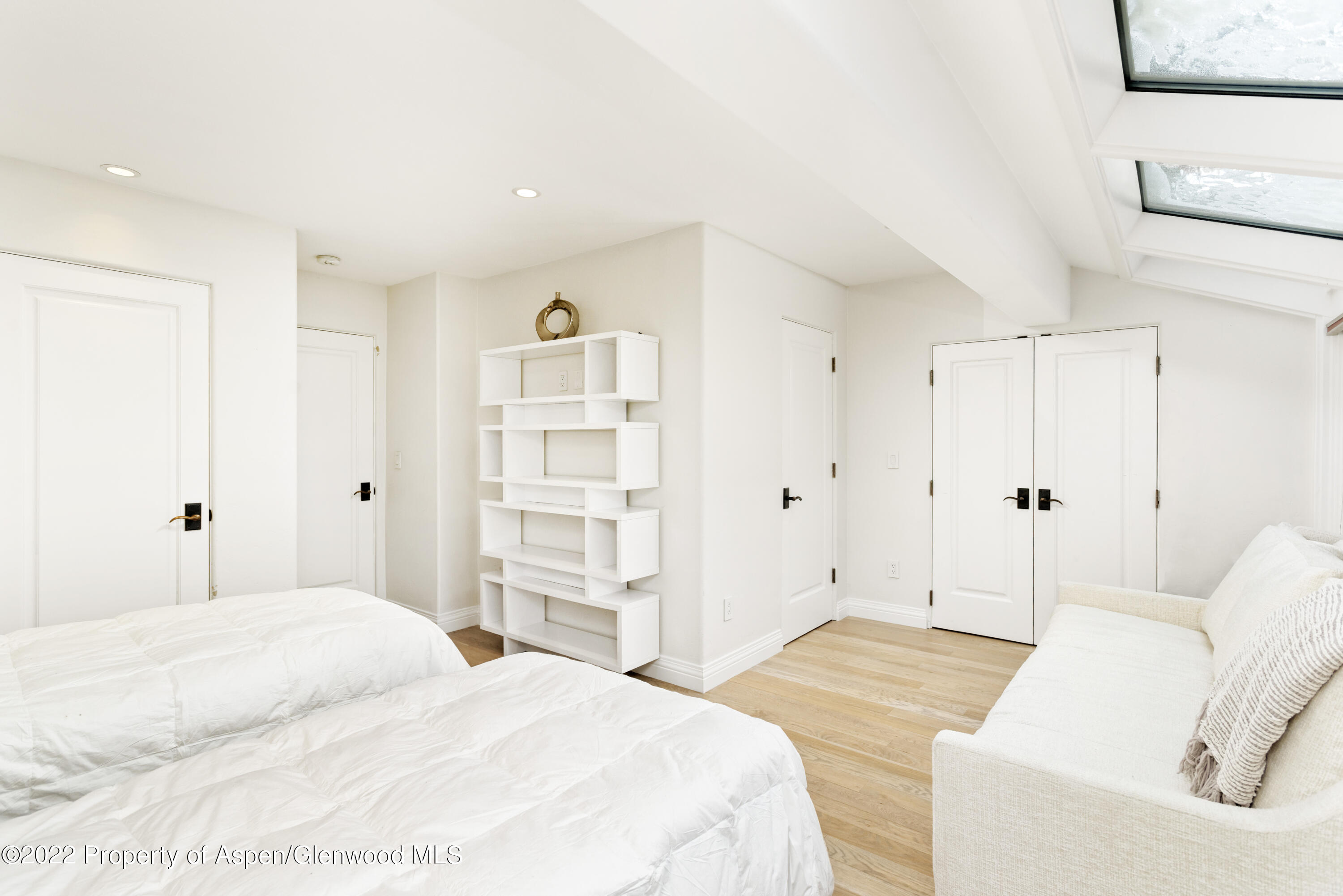 100 N 8th Street 20