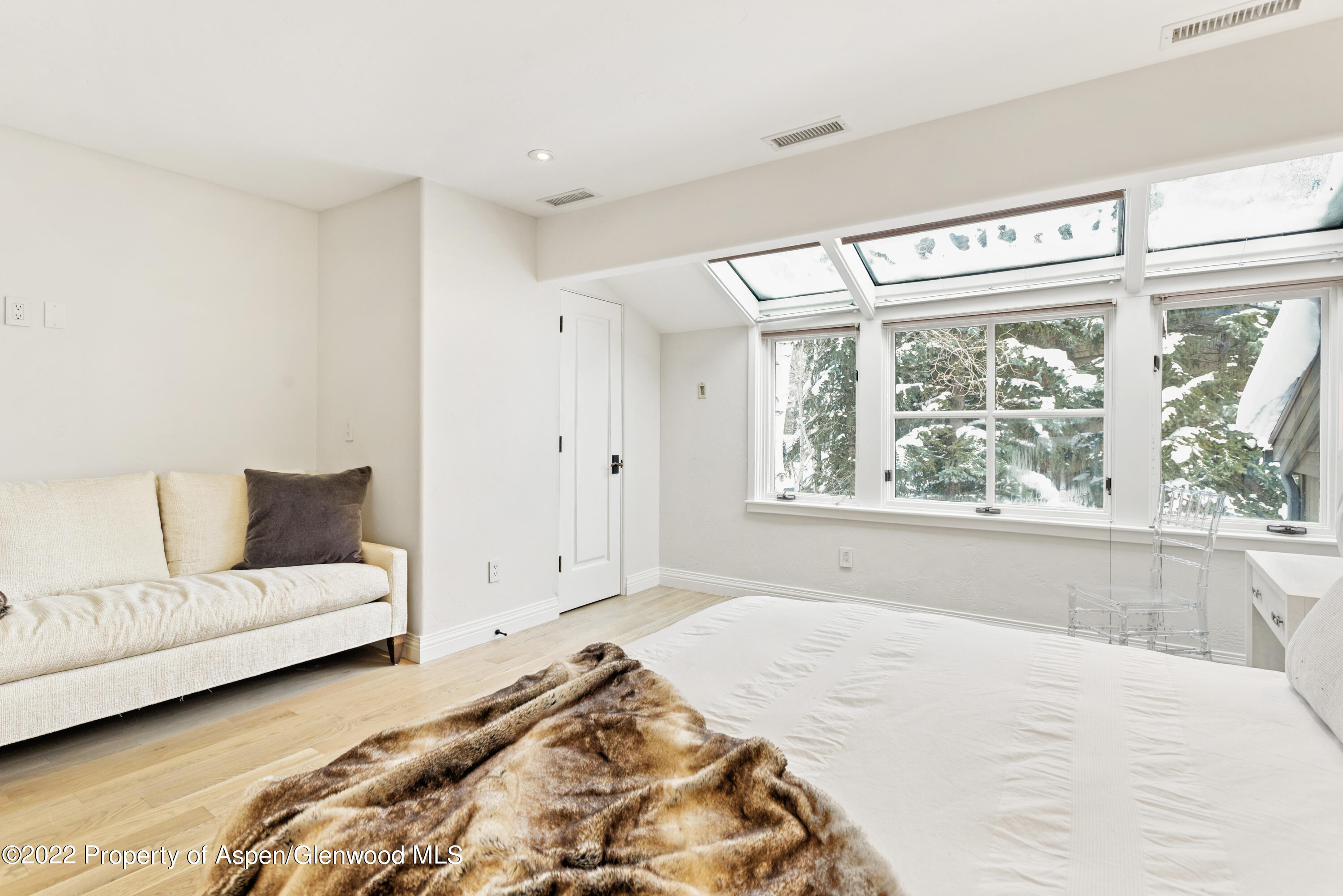 100 N 8th Street 20