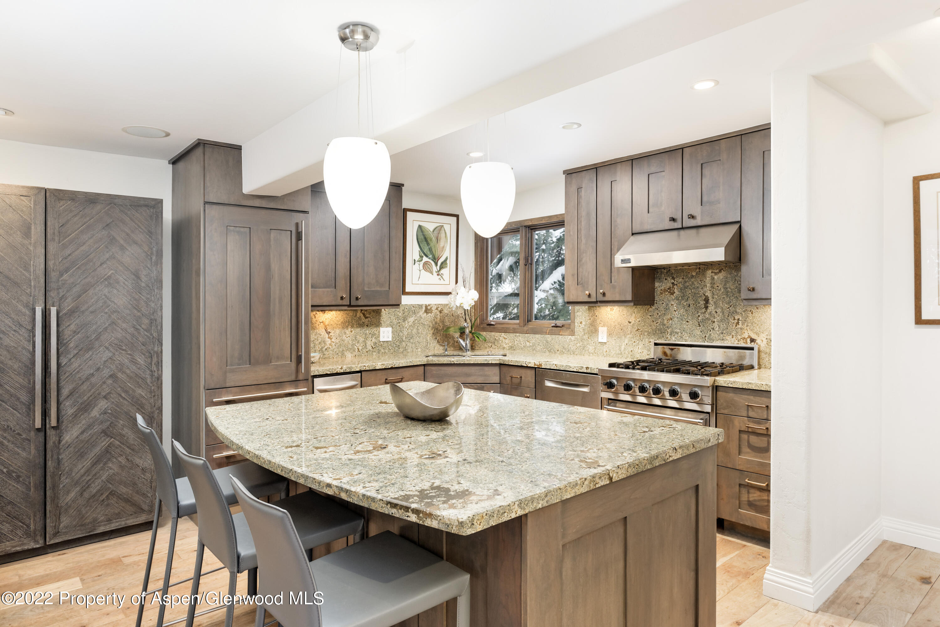 100 N 8th Street 20