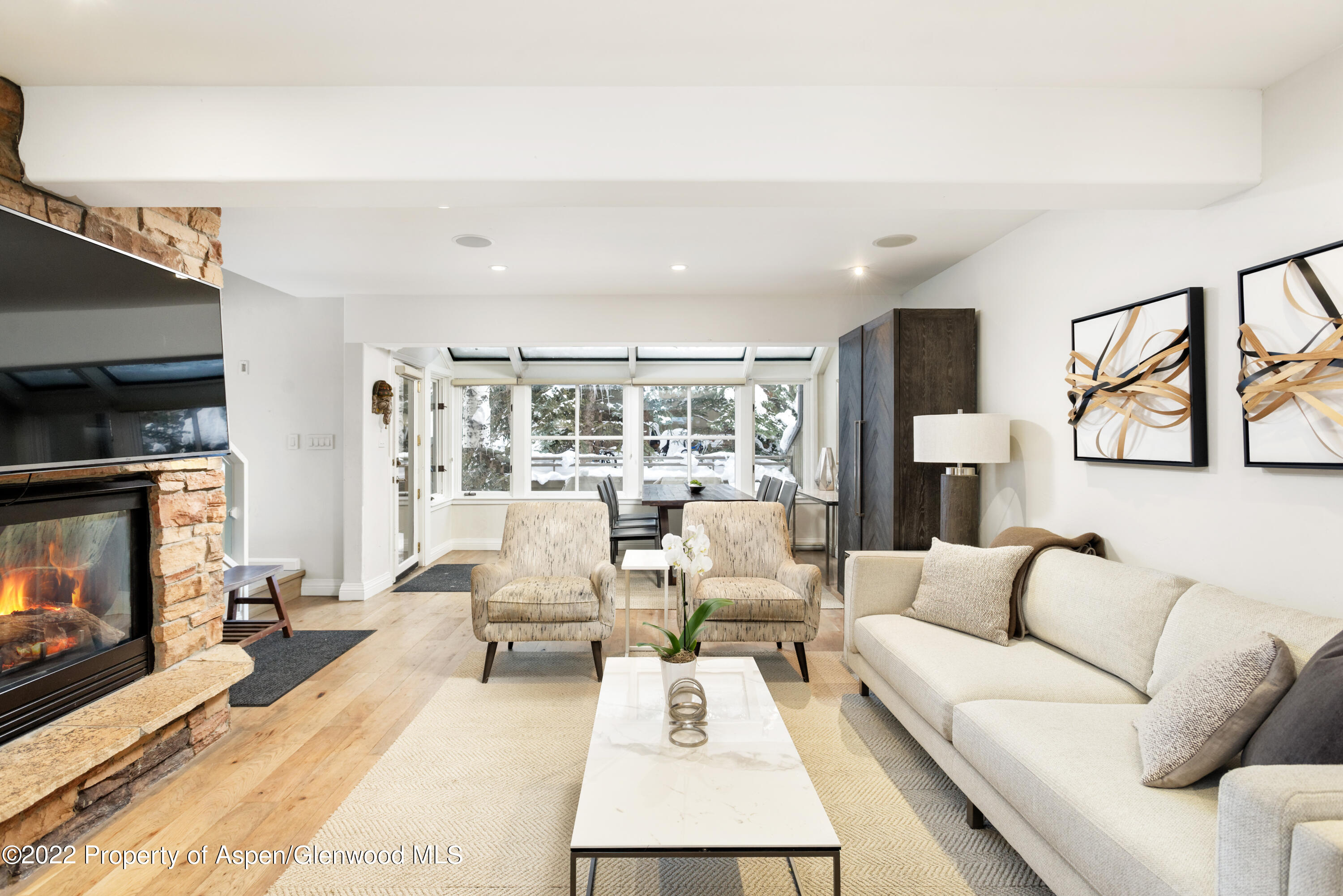 100 N 8th Street 20