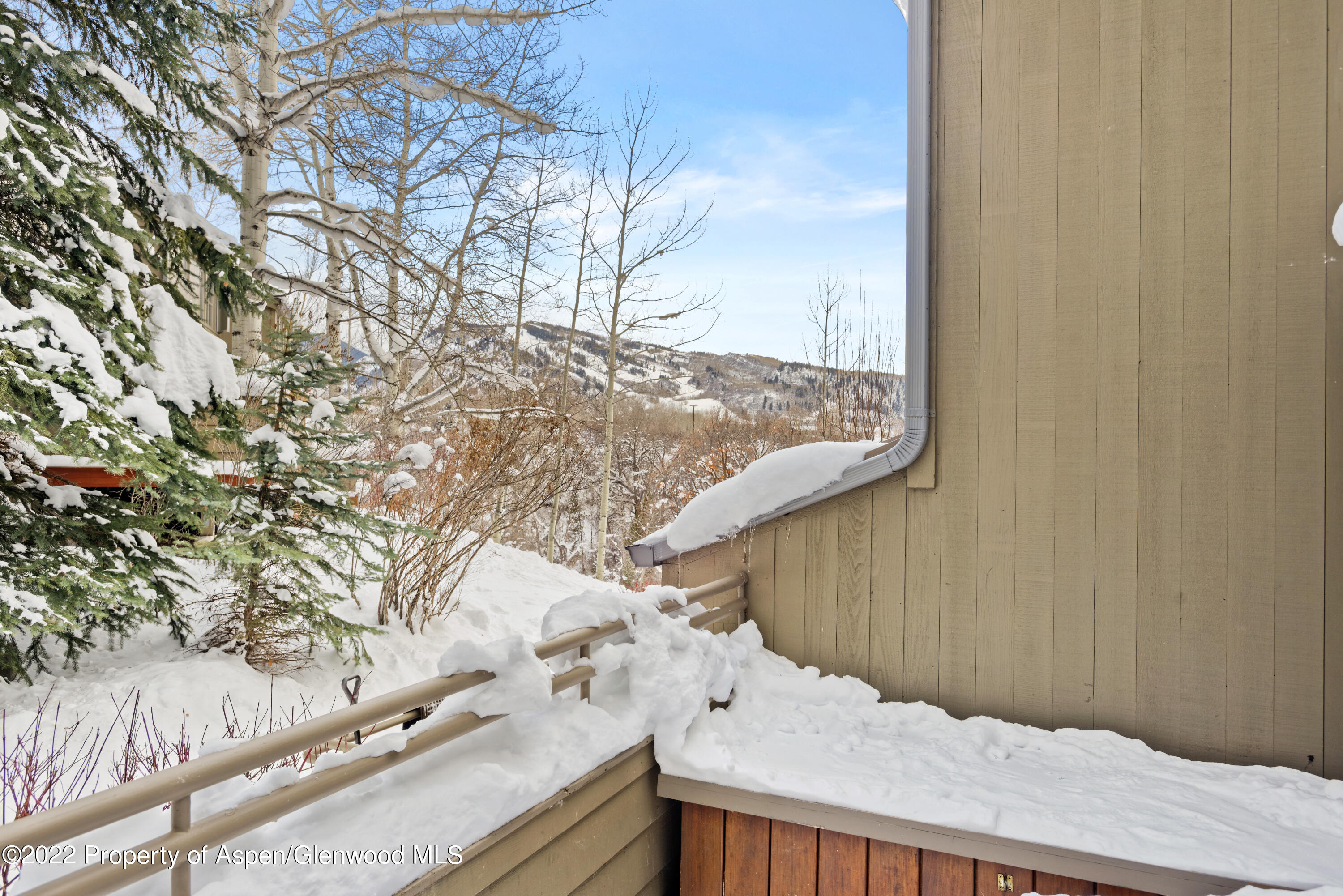 100 N 8th Street 20