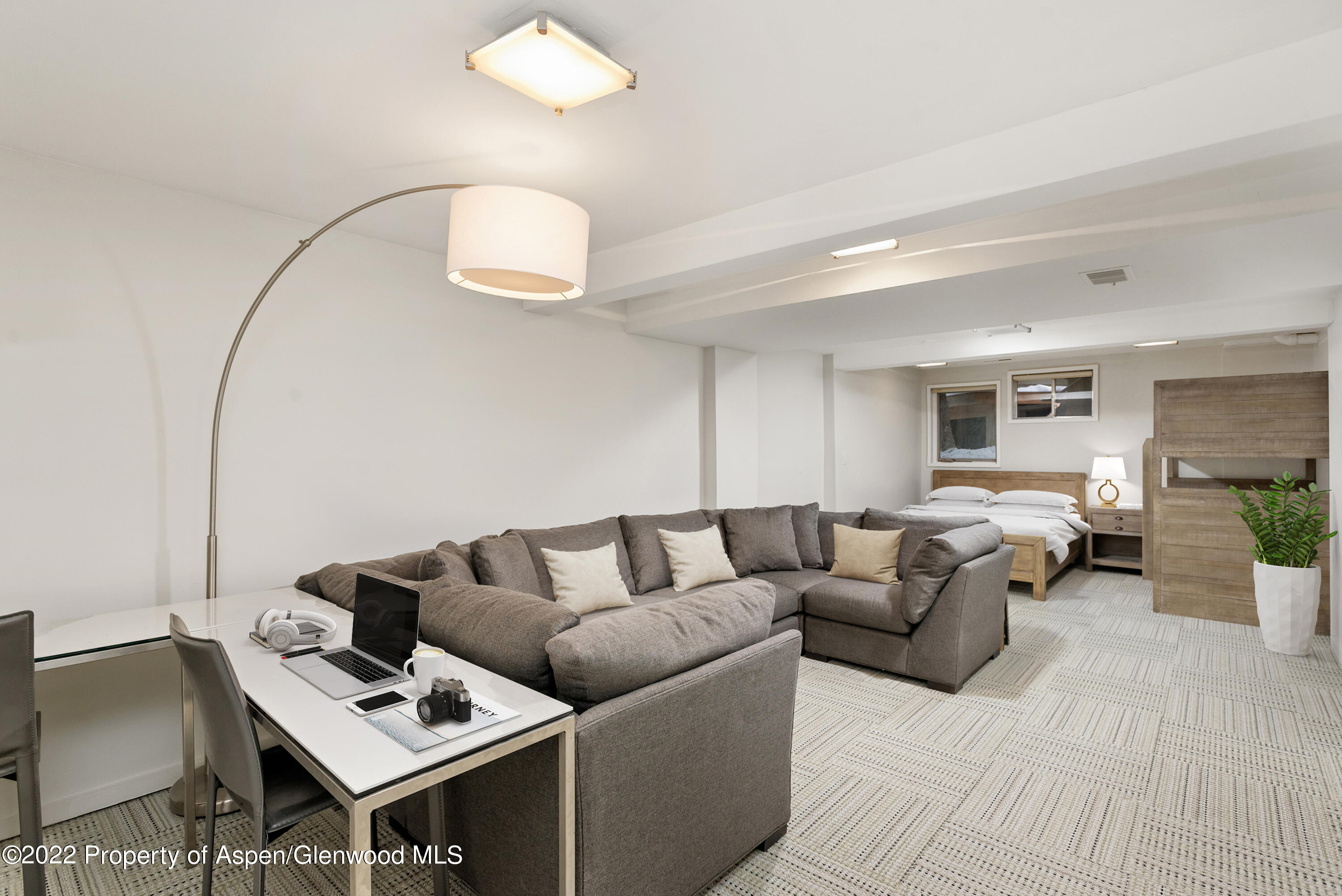 100 N 8th Street 20