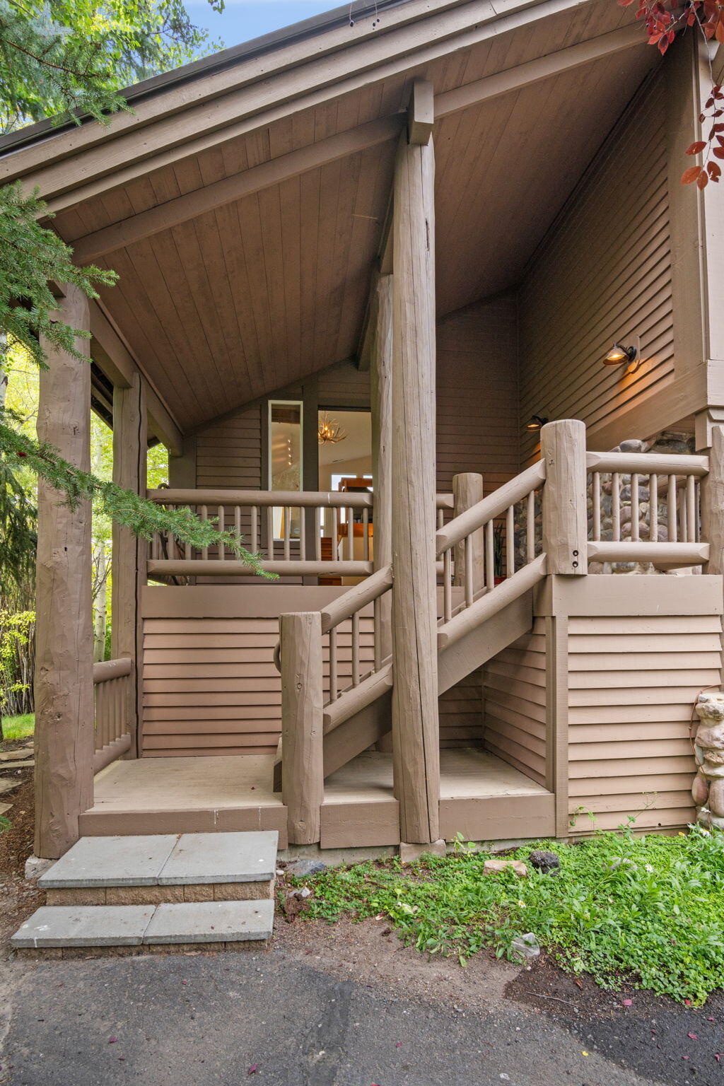 4627 Arrowwood Condo Dr