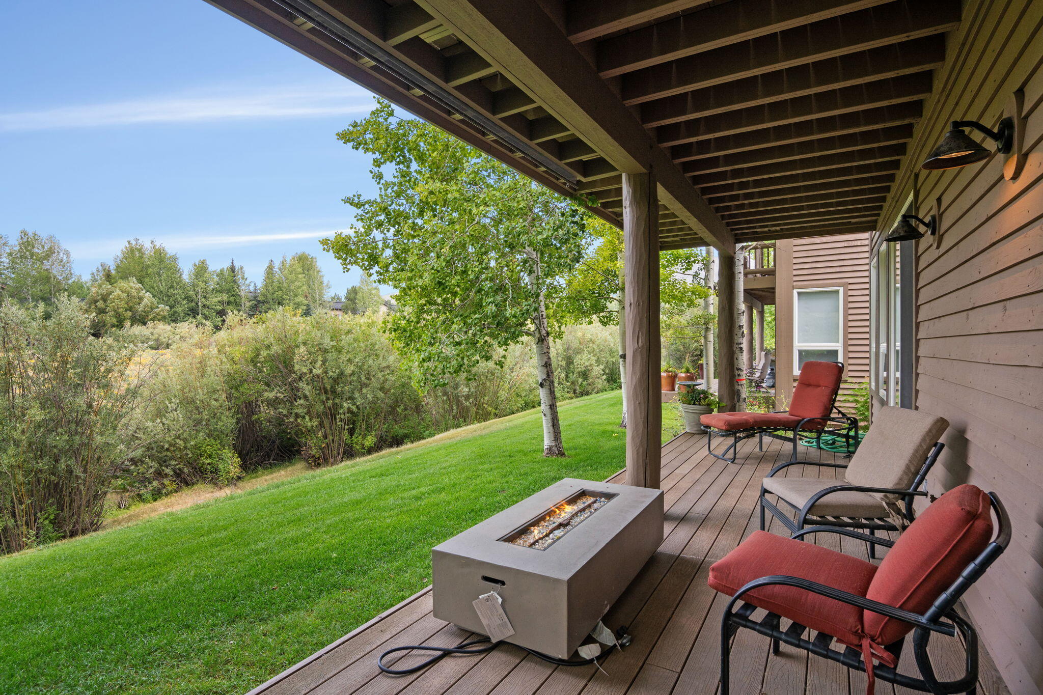 4627 Arrowwood Condo Dr