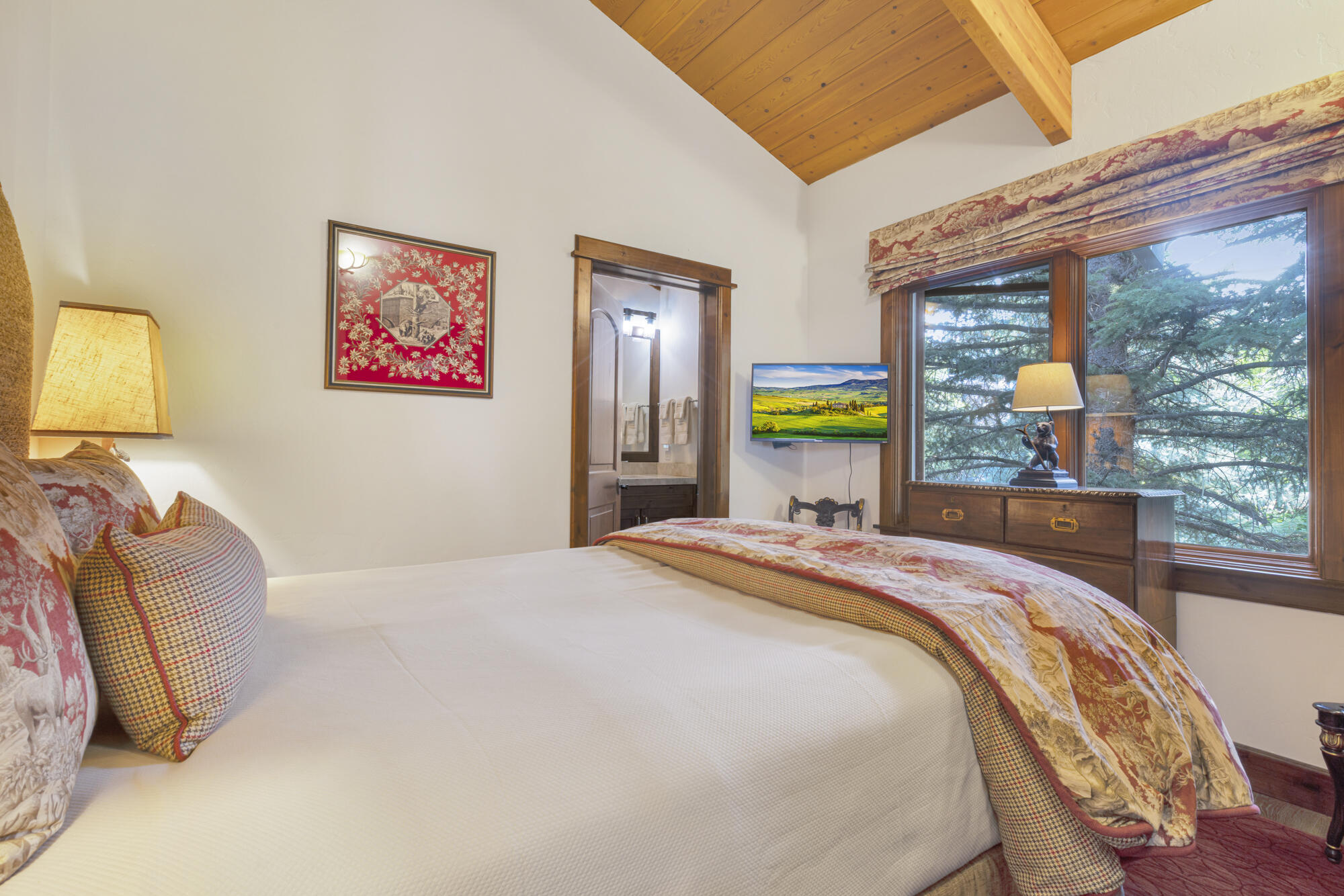 215 Bald Mountain Rd, 2