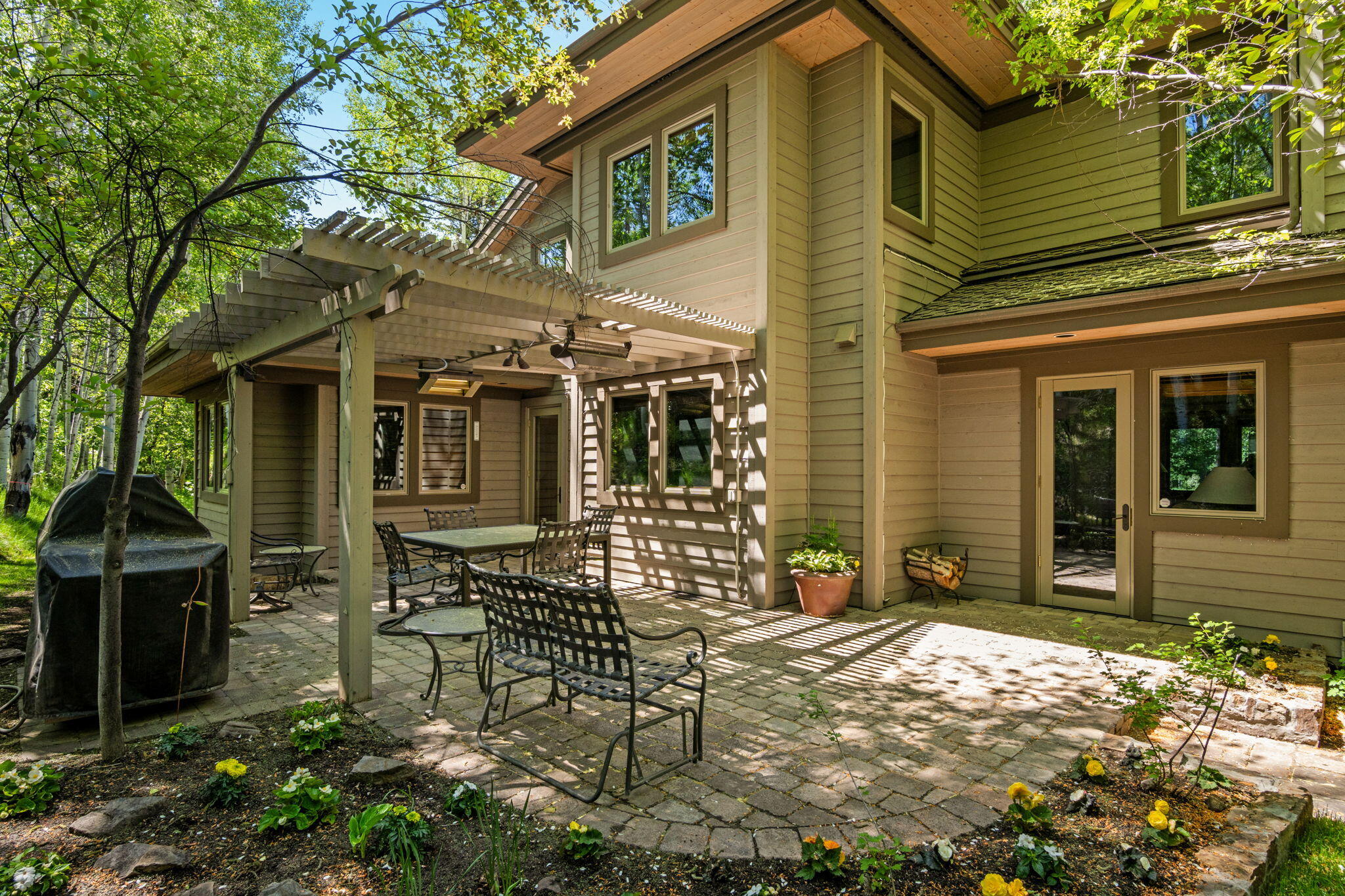 214 Teal Dr
