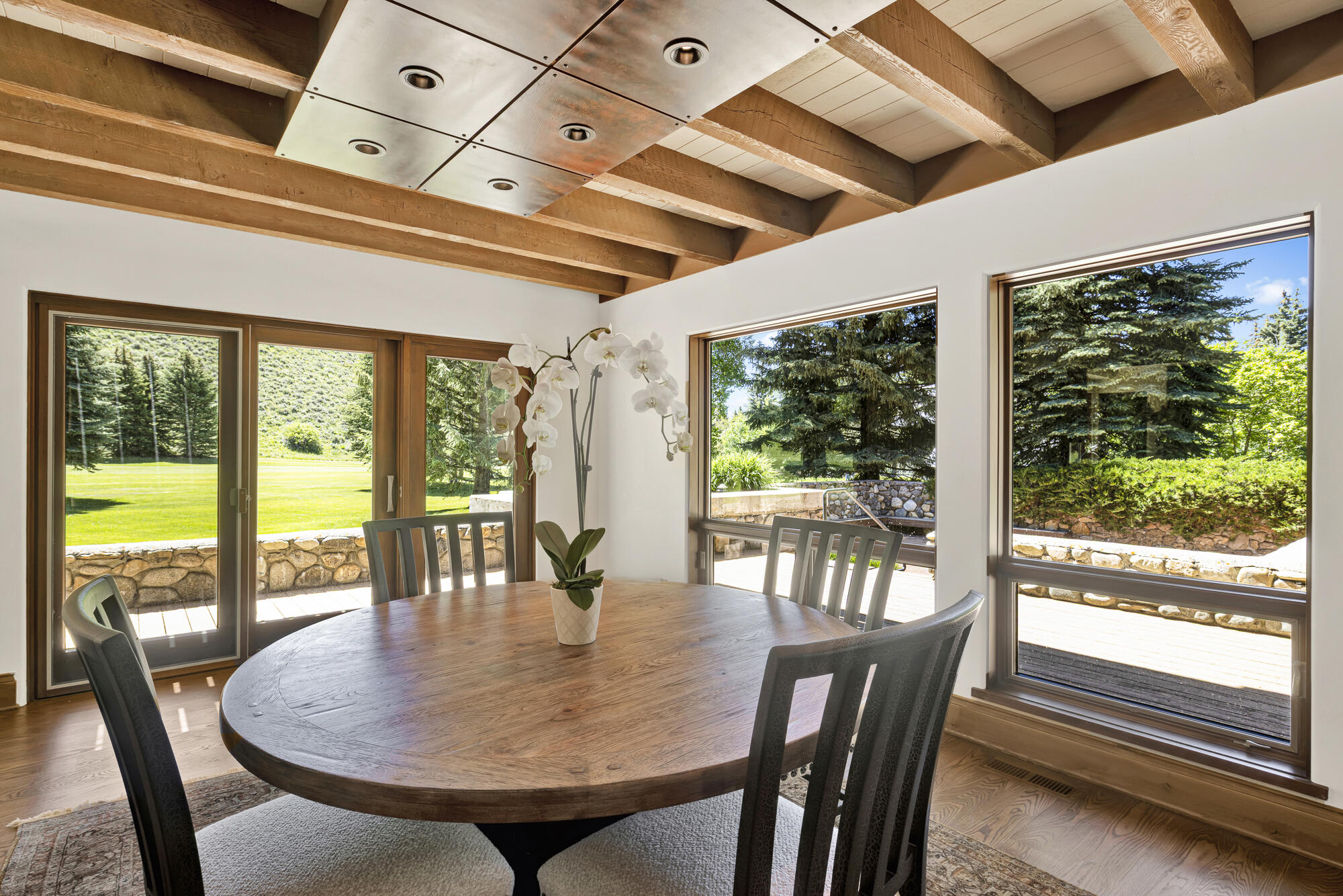 512 Fairway Rd