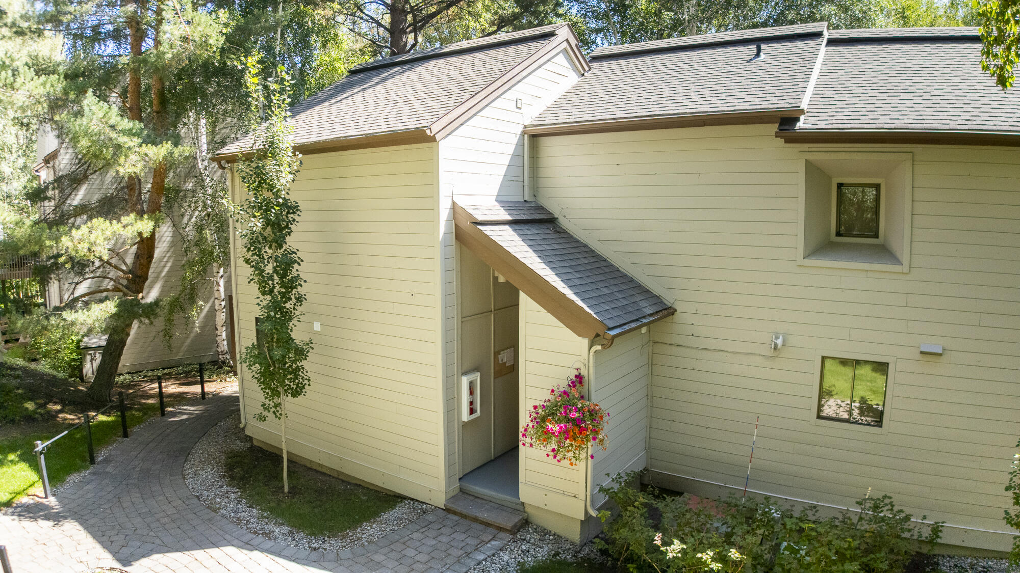 2444 Indian Springs Condo Dr 2444
