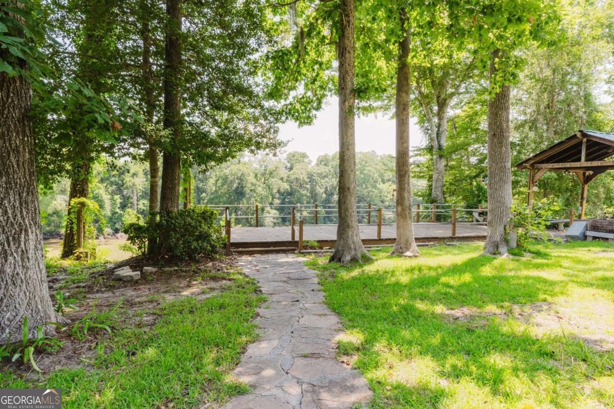 130 Seines Landing Drive