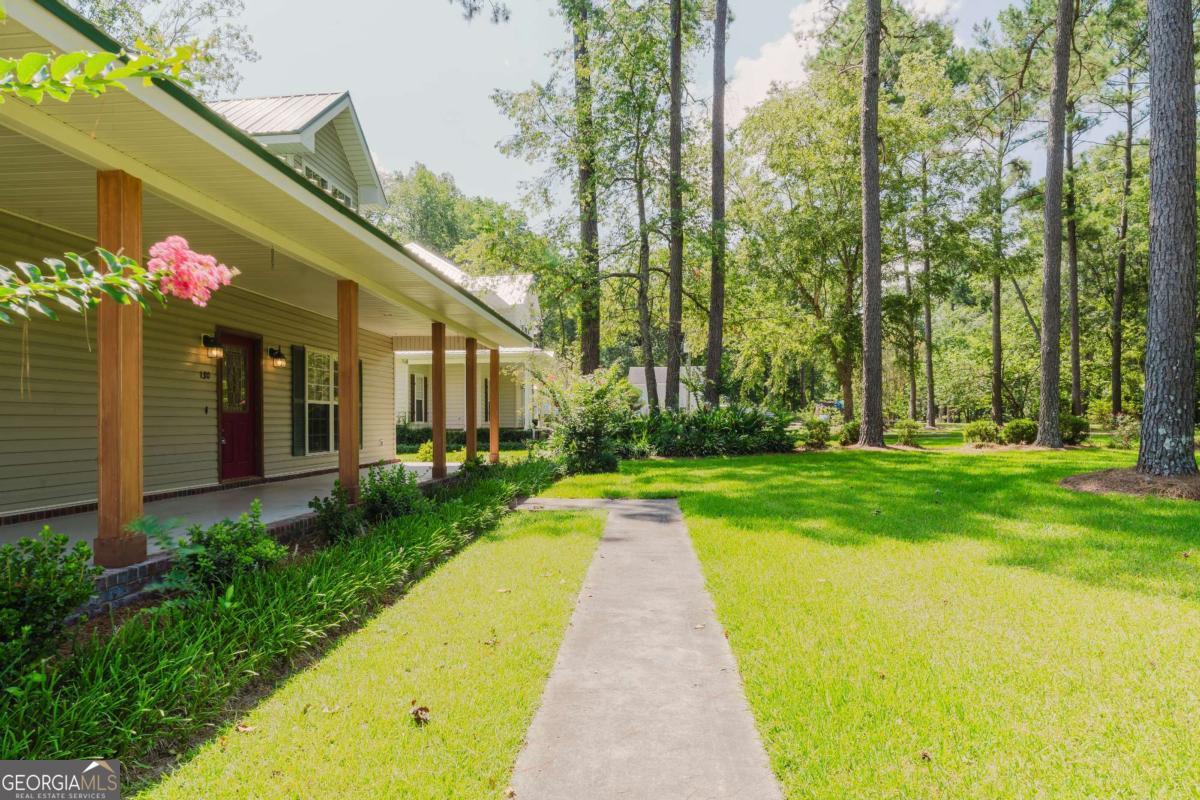 130 Seines Landing Drive