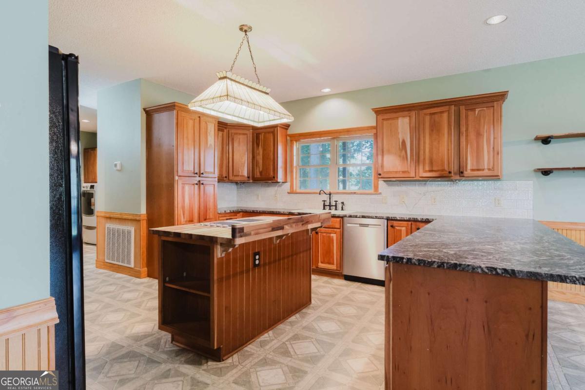 130 Seines Landing Drive