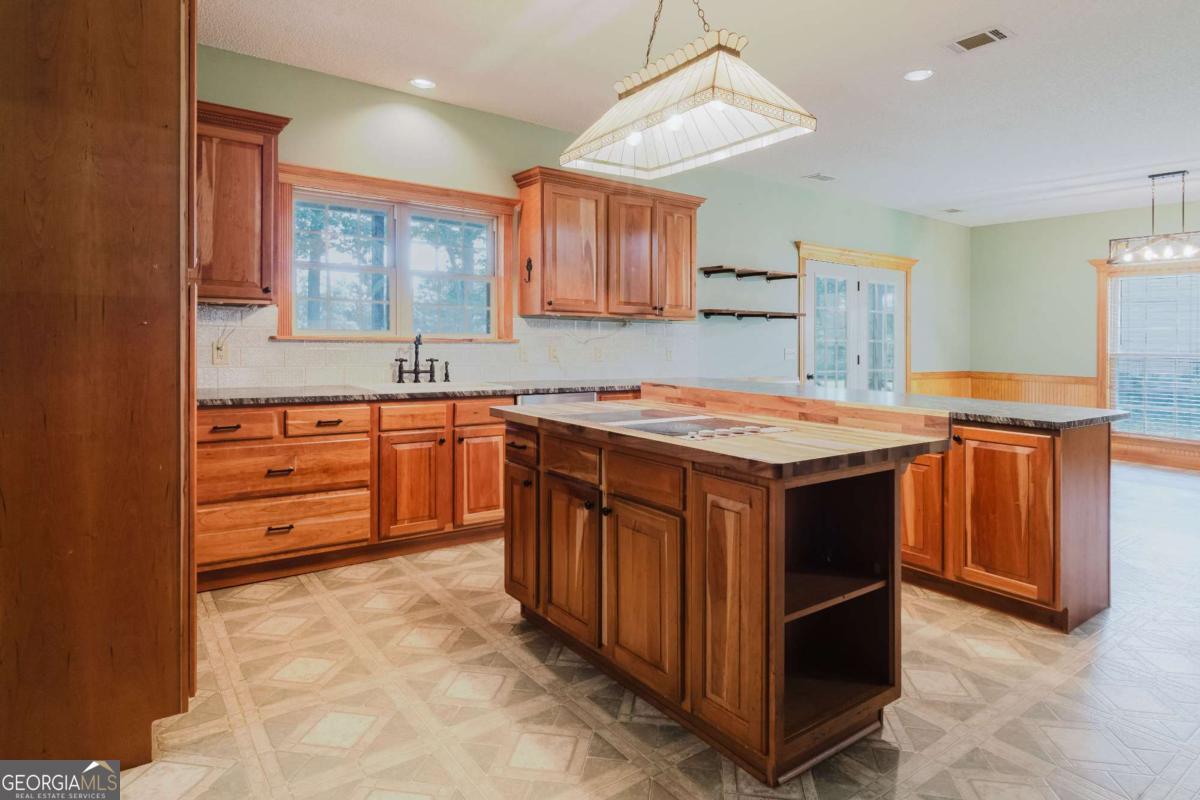 130 Seines Landing Drive