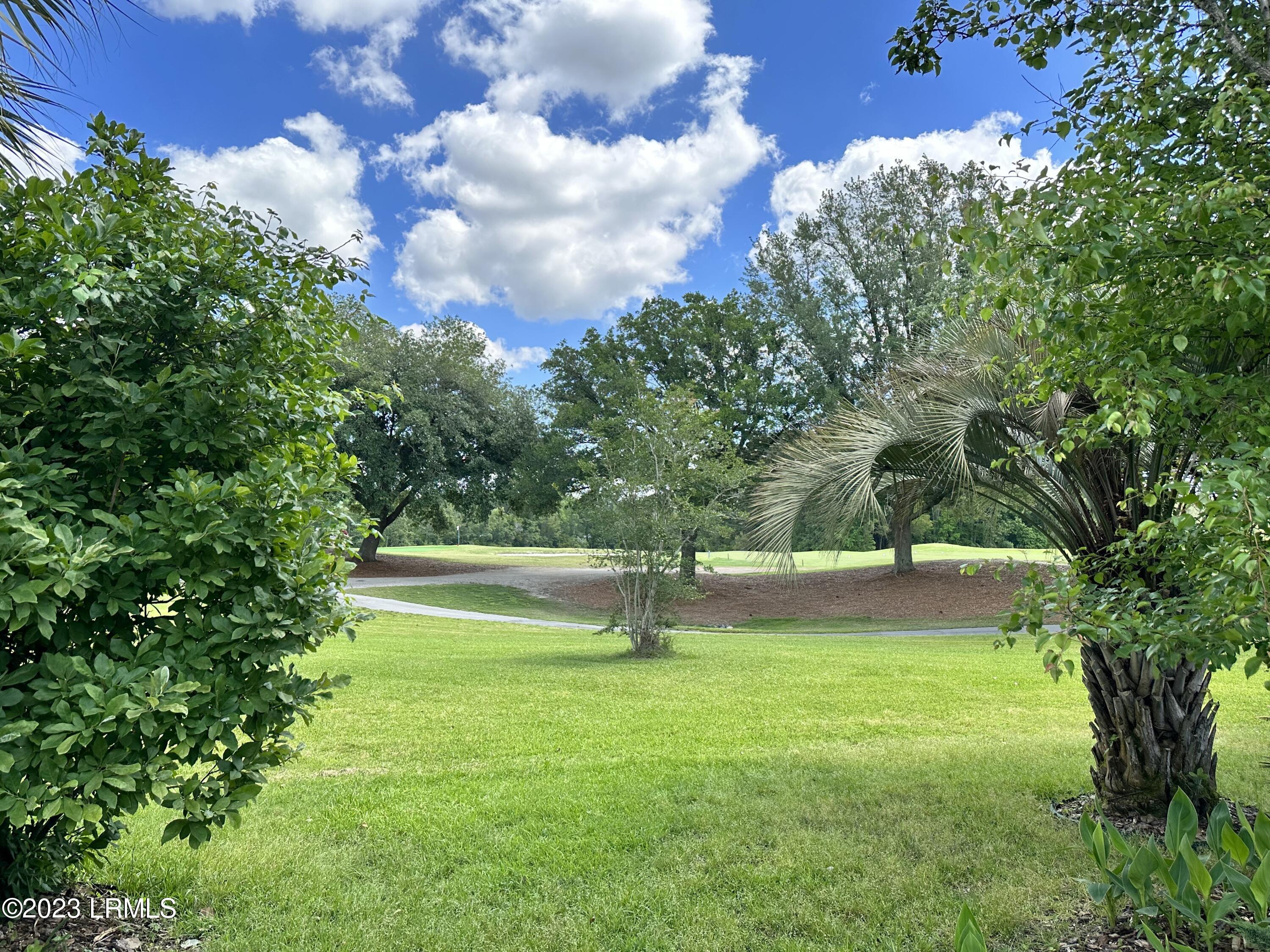 150 Colonel Thomas Heyward Road