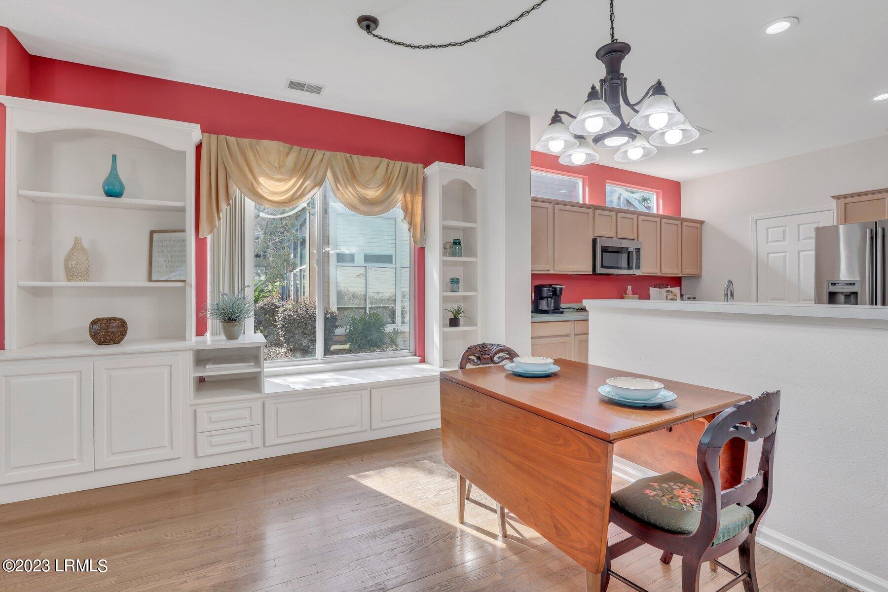 150 Colonel Thomas Heyward Road