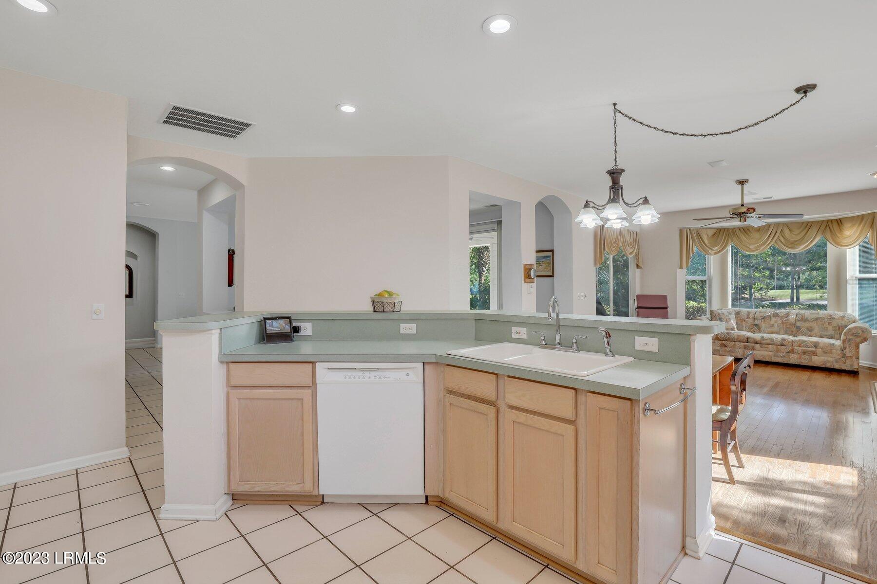 150 Colonel Thomas Heyward Road