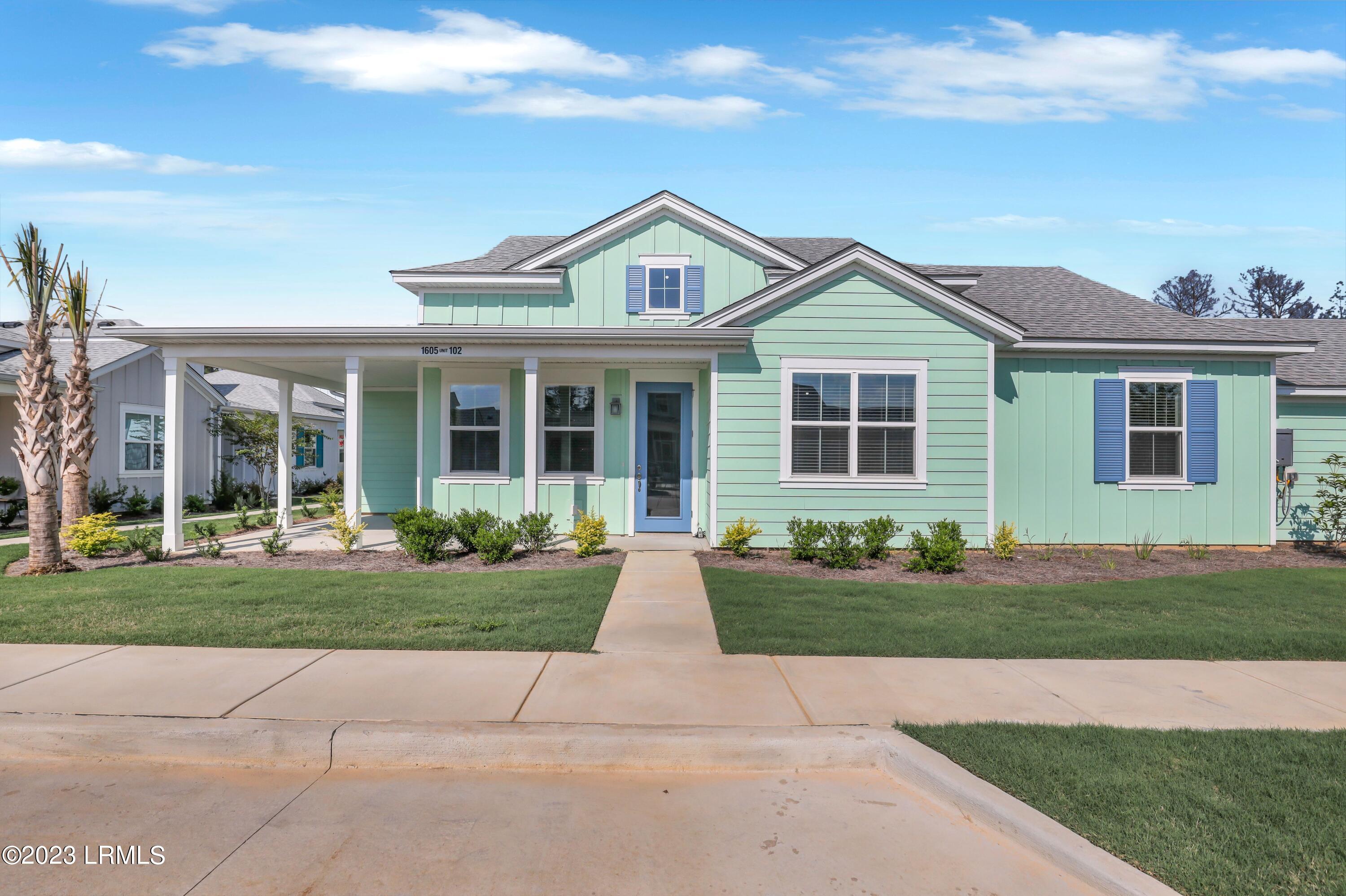 1605 Shoreside Drive, 102