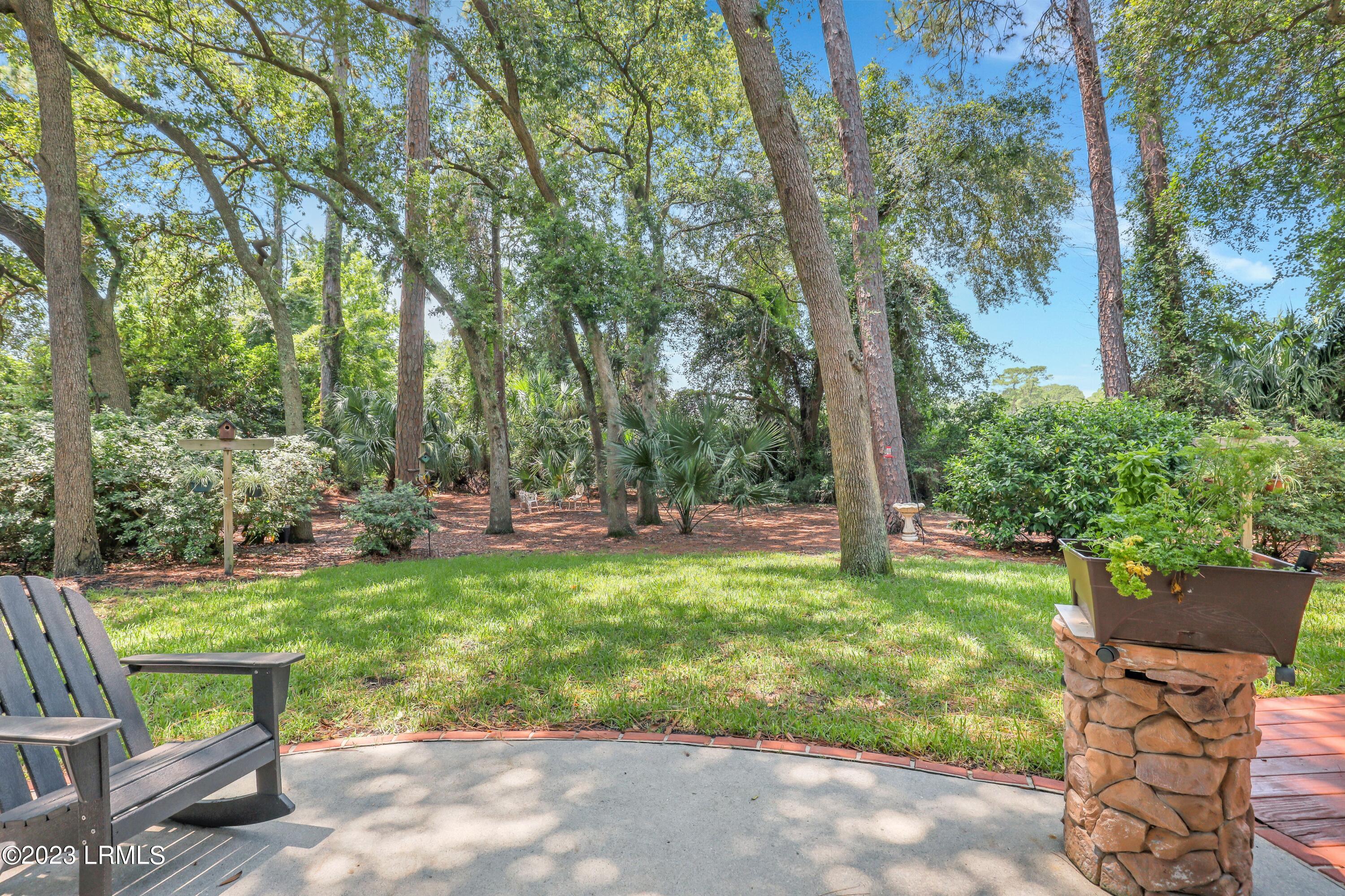 6 Oyster Reef Cove