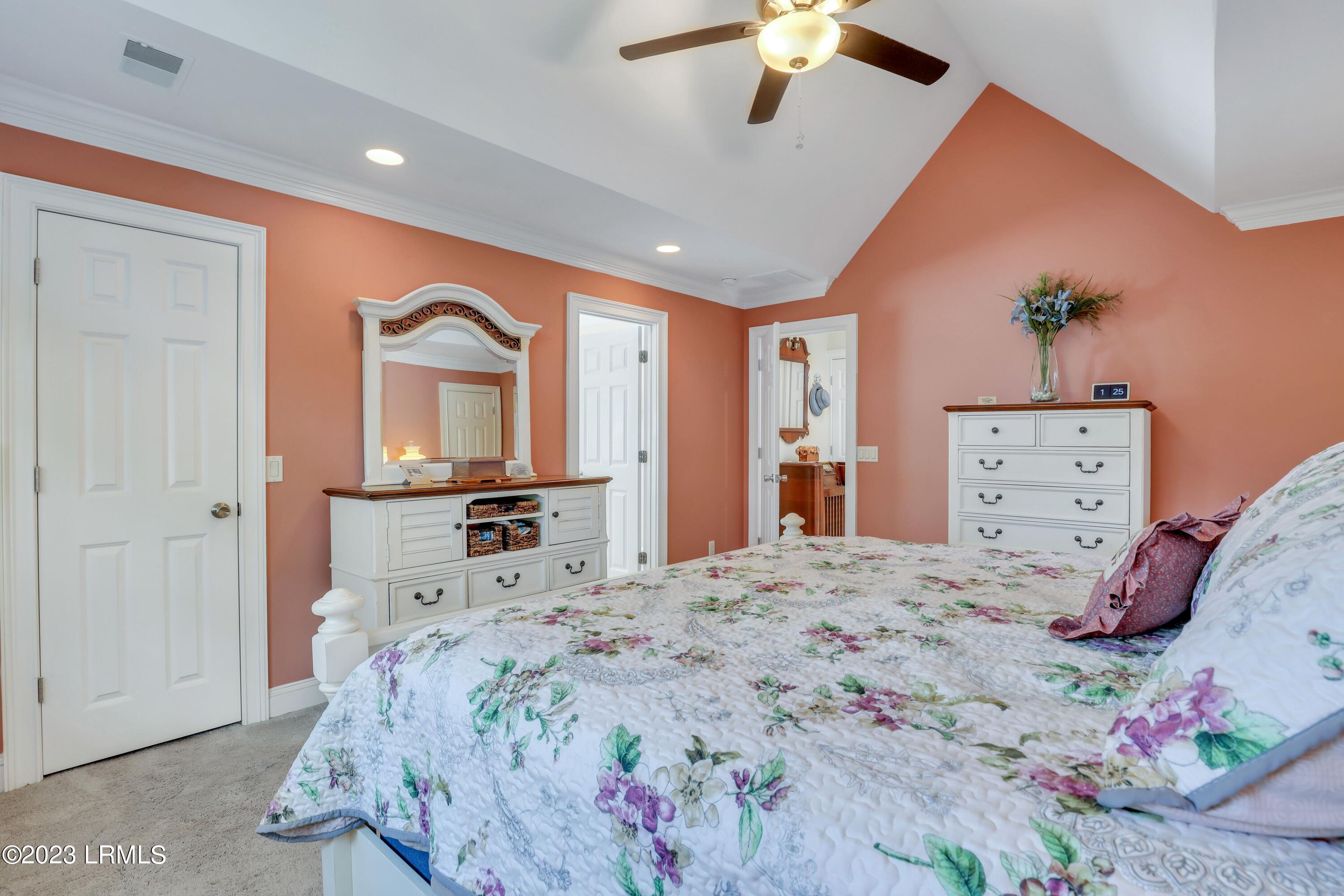 6 Oyster Reef Cove