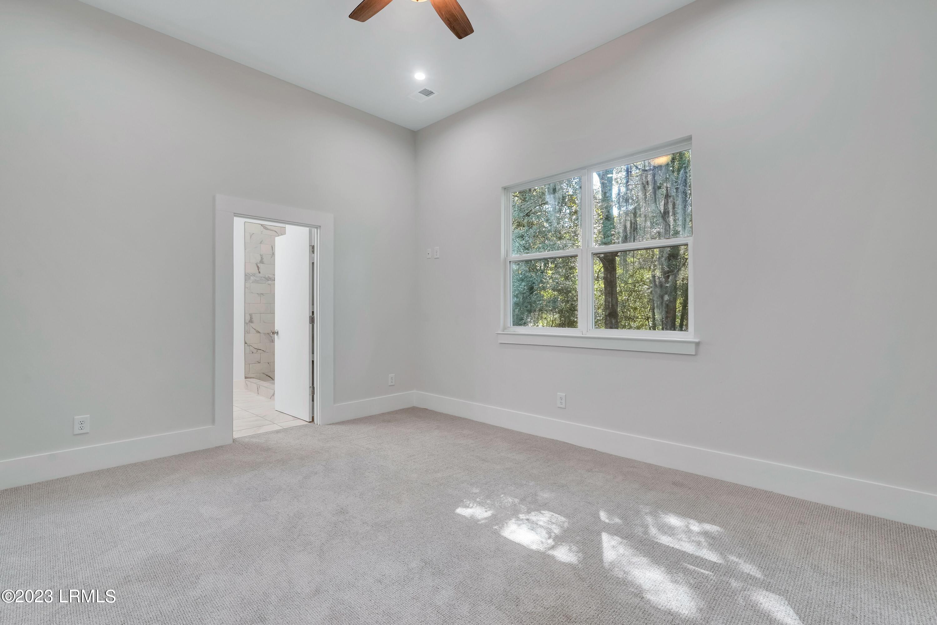 264 W Palmetto Avenue