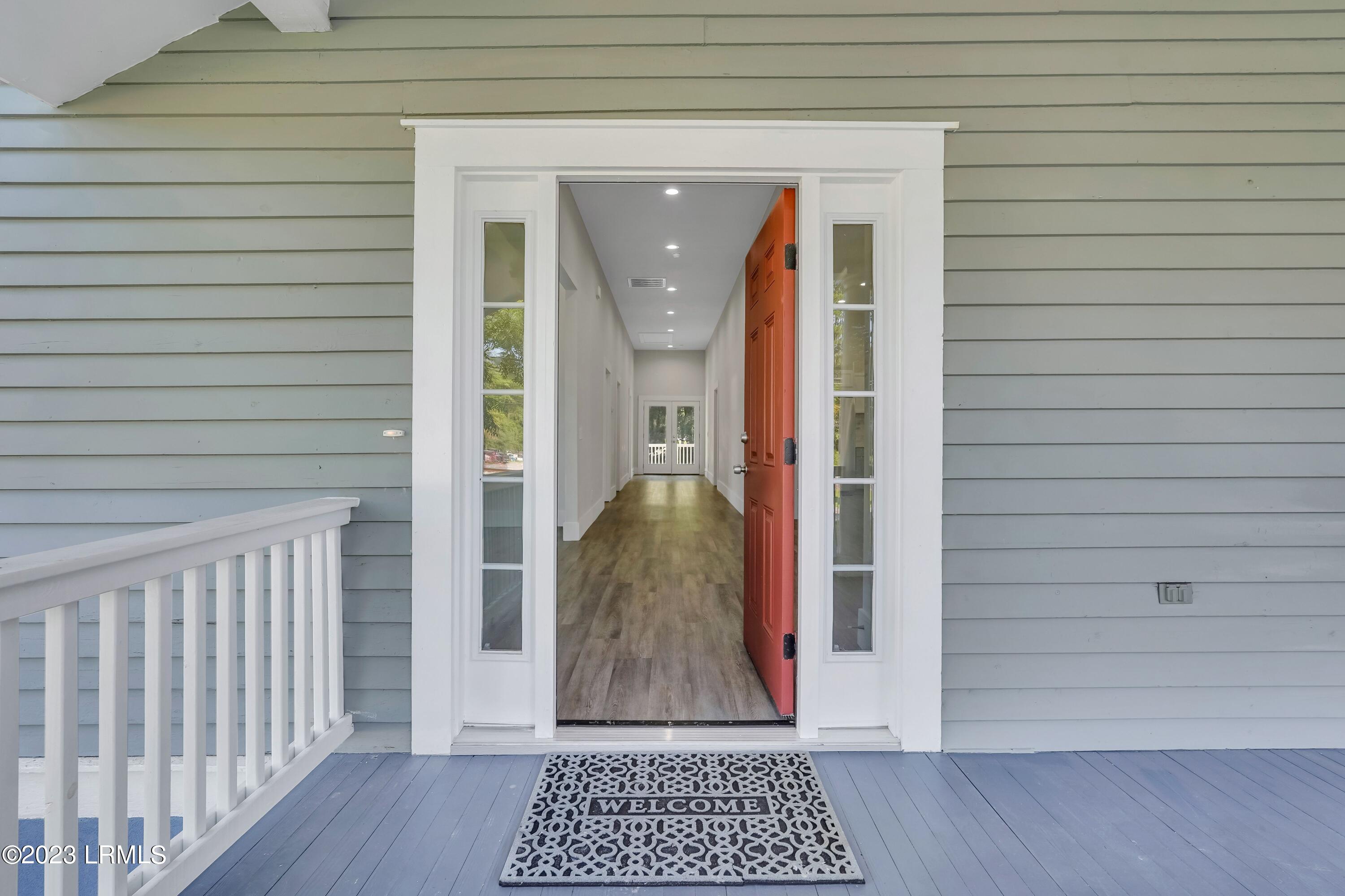 264 W Palmetto Avenue