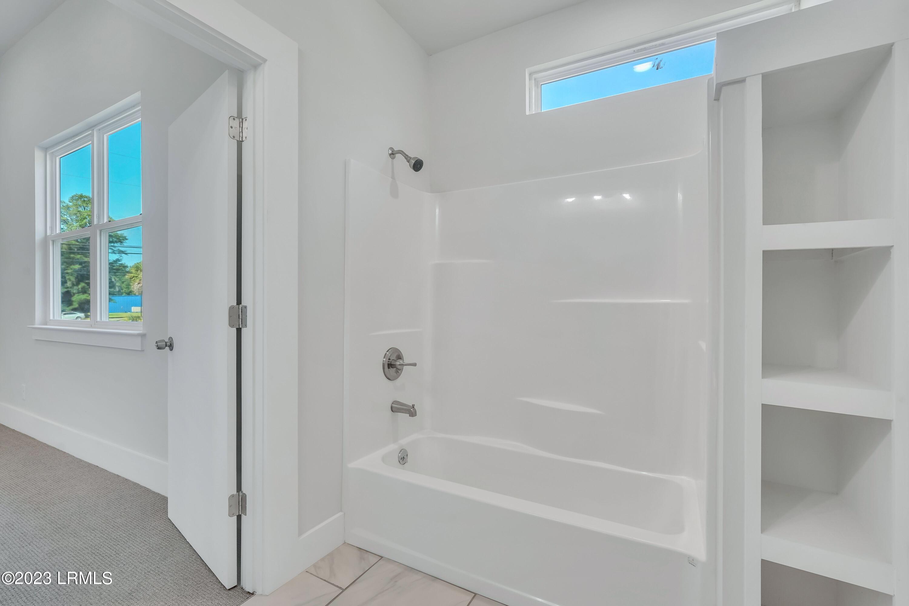 264 W Palmetto Avenue